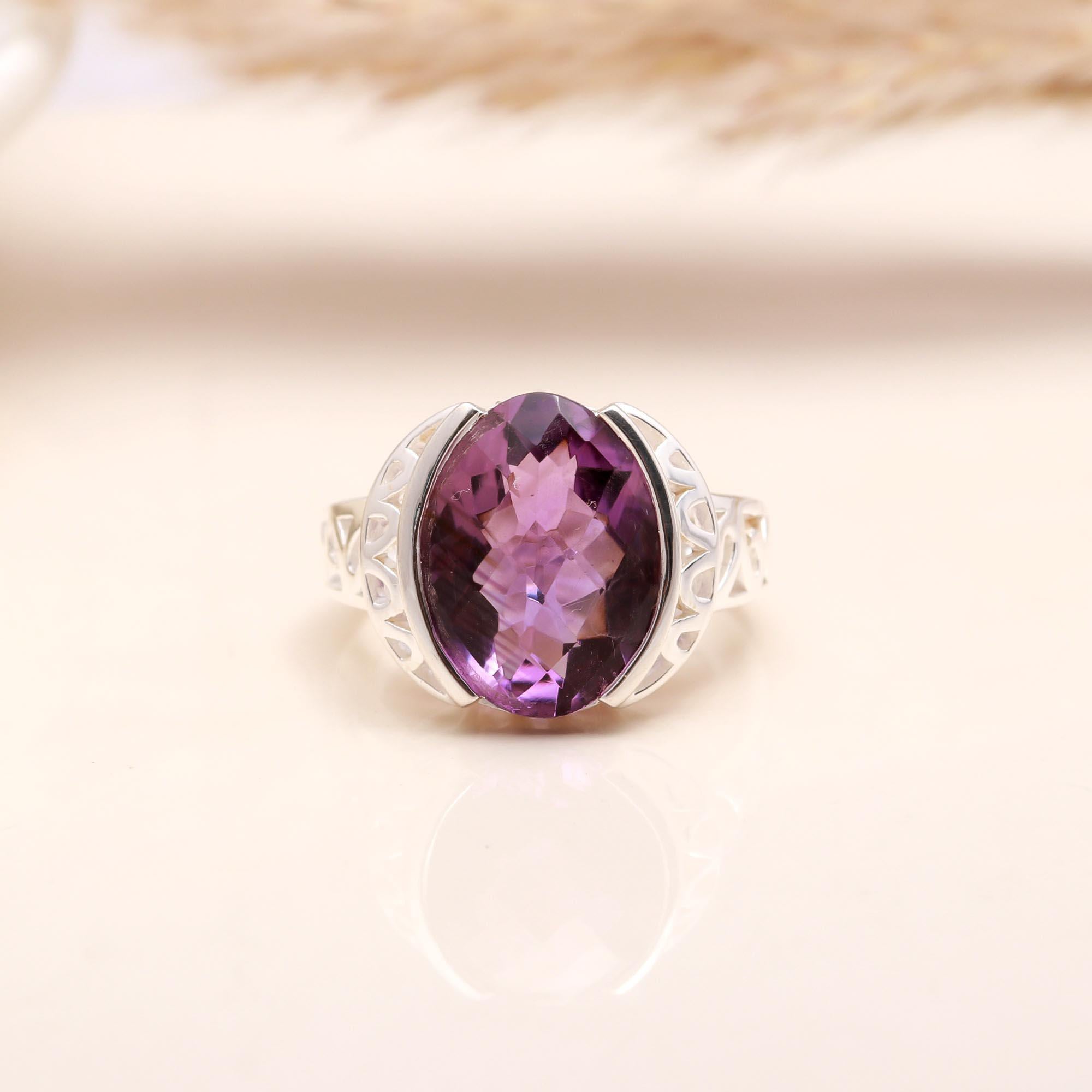 The Crown Jewel: Oval Amethyst Basket Ring
