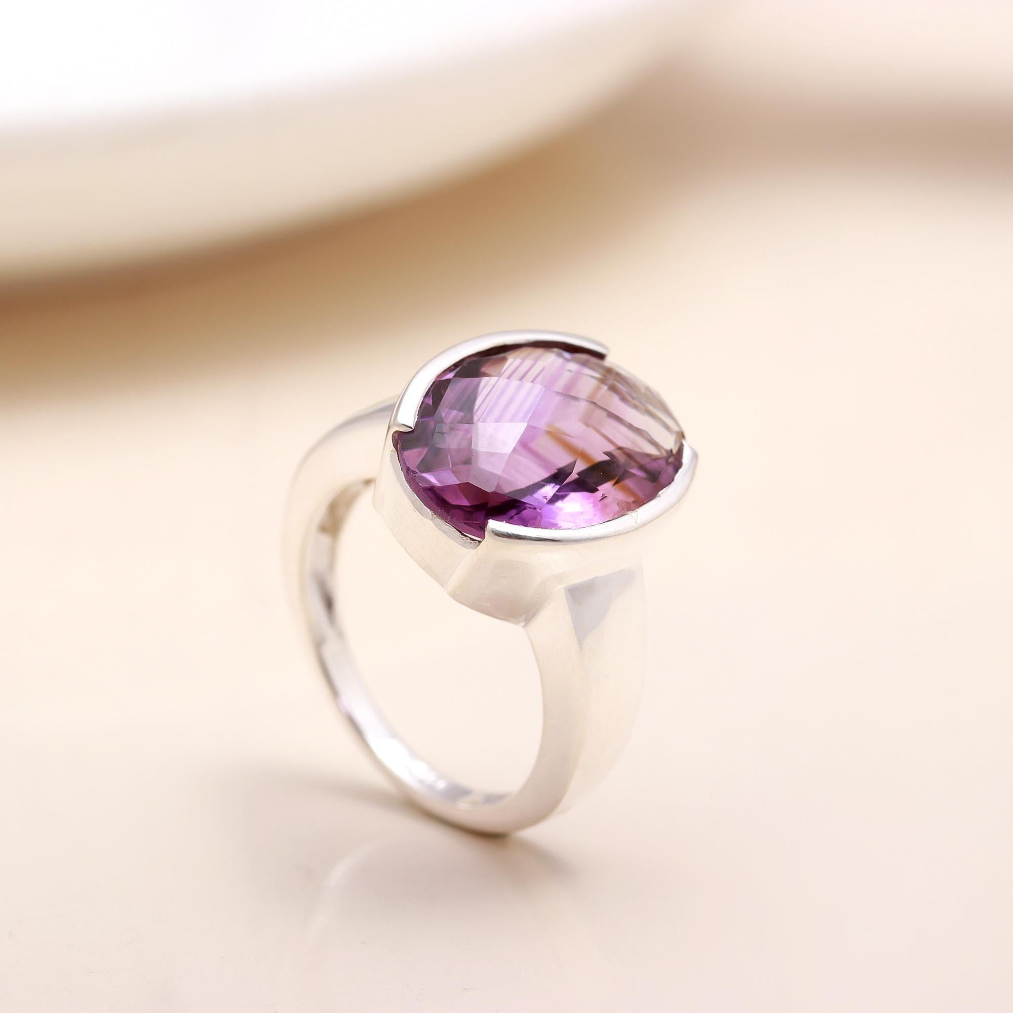 The Contemporary Oval: Chunky Amethyst Ring