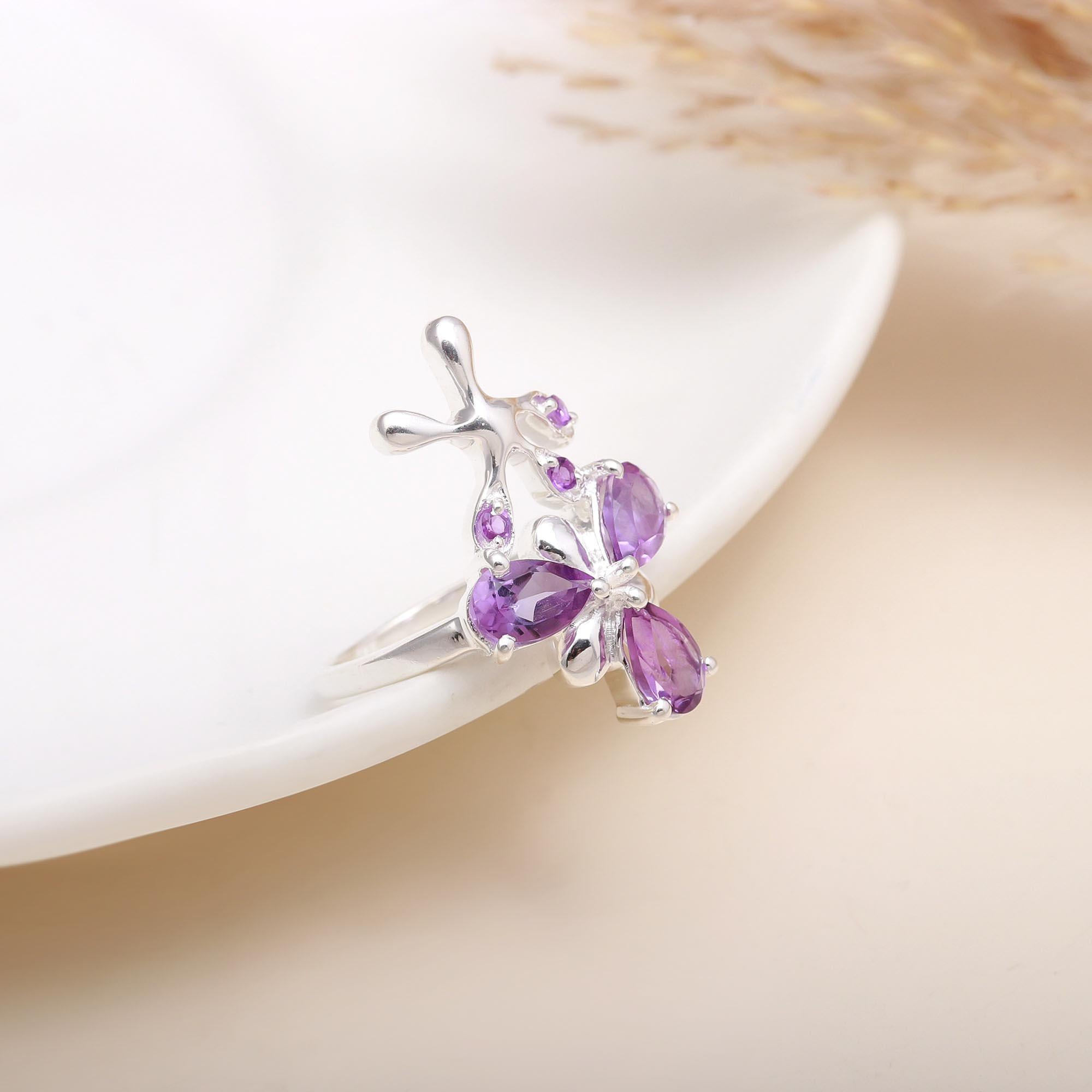 The Amethyst Bloom: Pear Cut Flower Ring