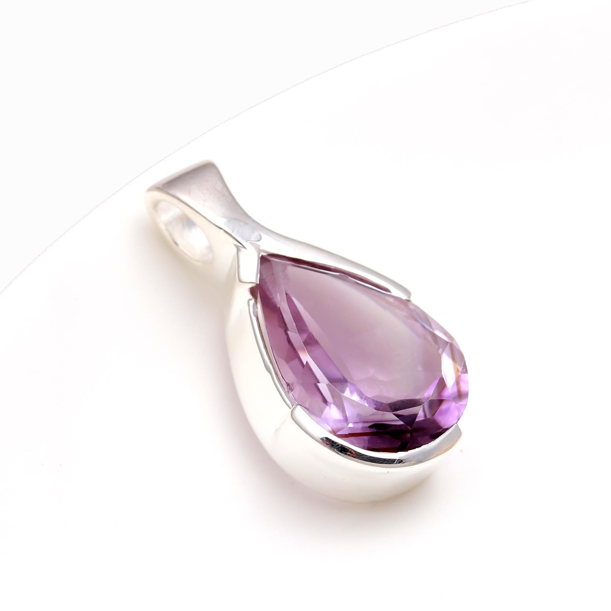 The Violet Realm: Amethyst Oval Textured Bezel Charm