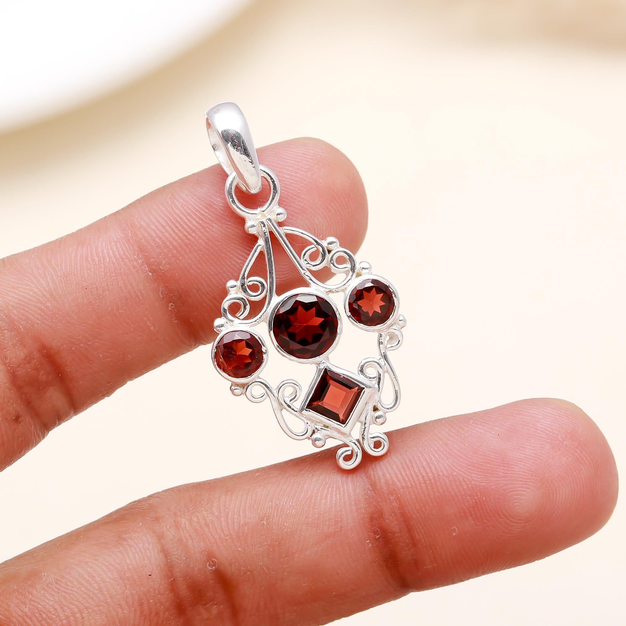 Sterling Silver Stone Garnet Pendant