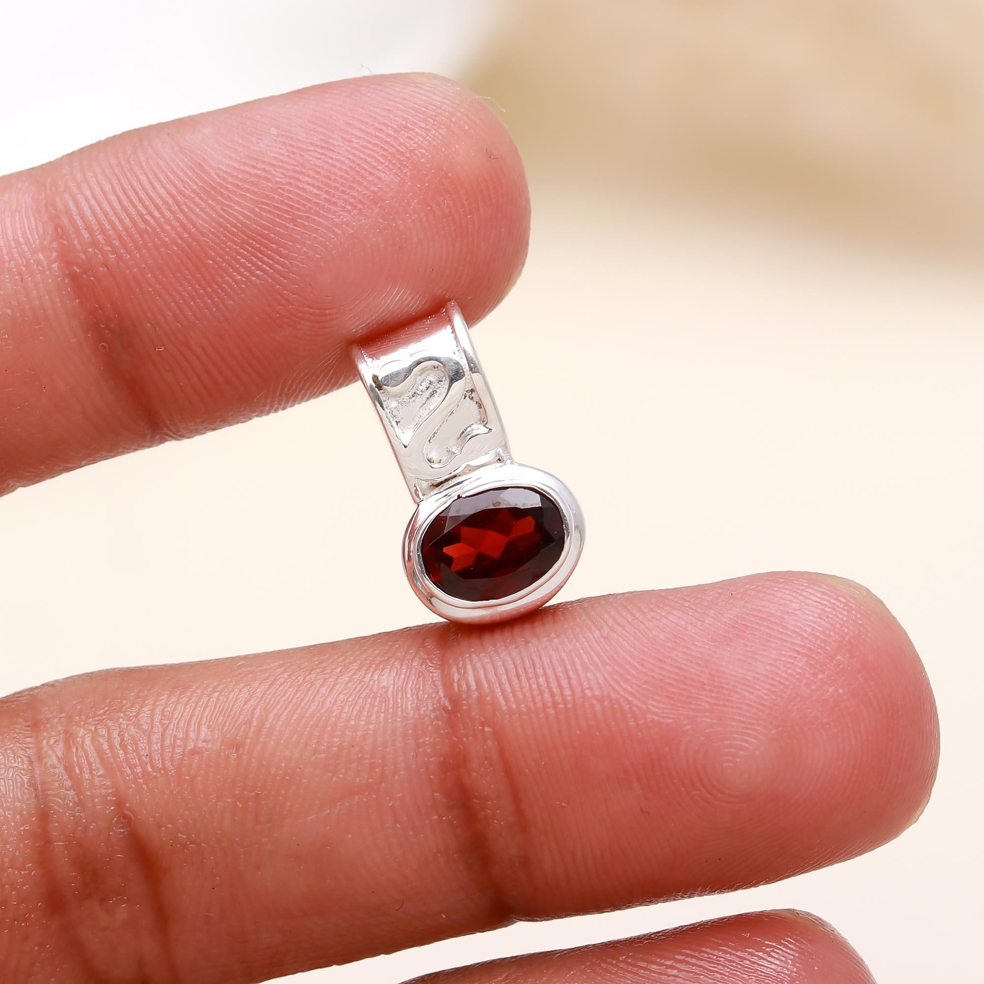 The Red Ember: Garnet Slider Bar Silver Pendant