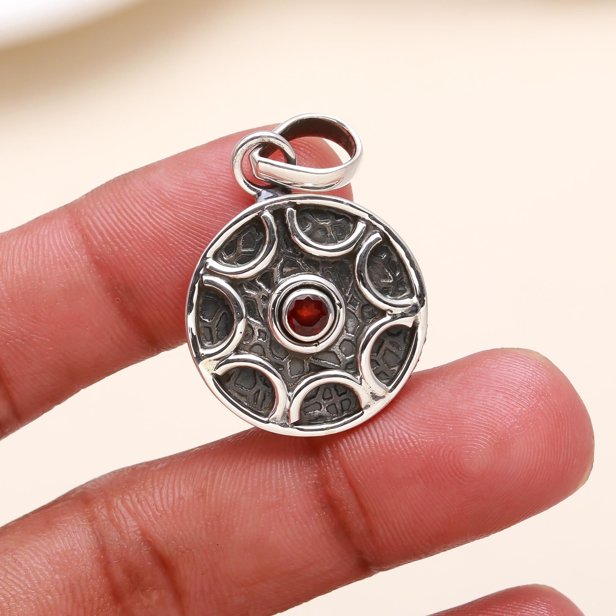 Vintage Garnet Sterling Silver Pendant