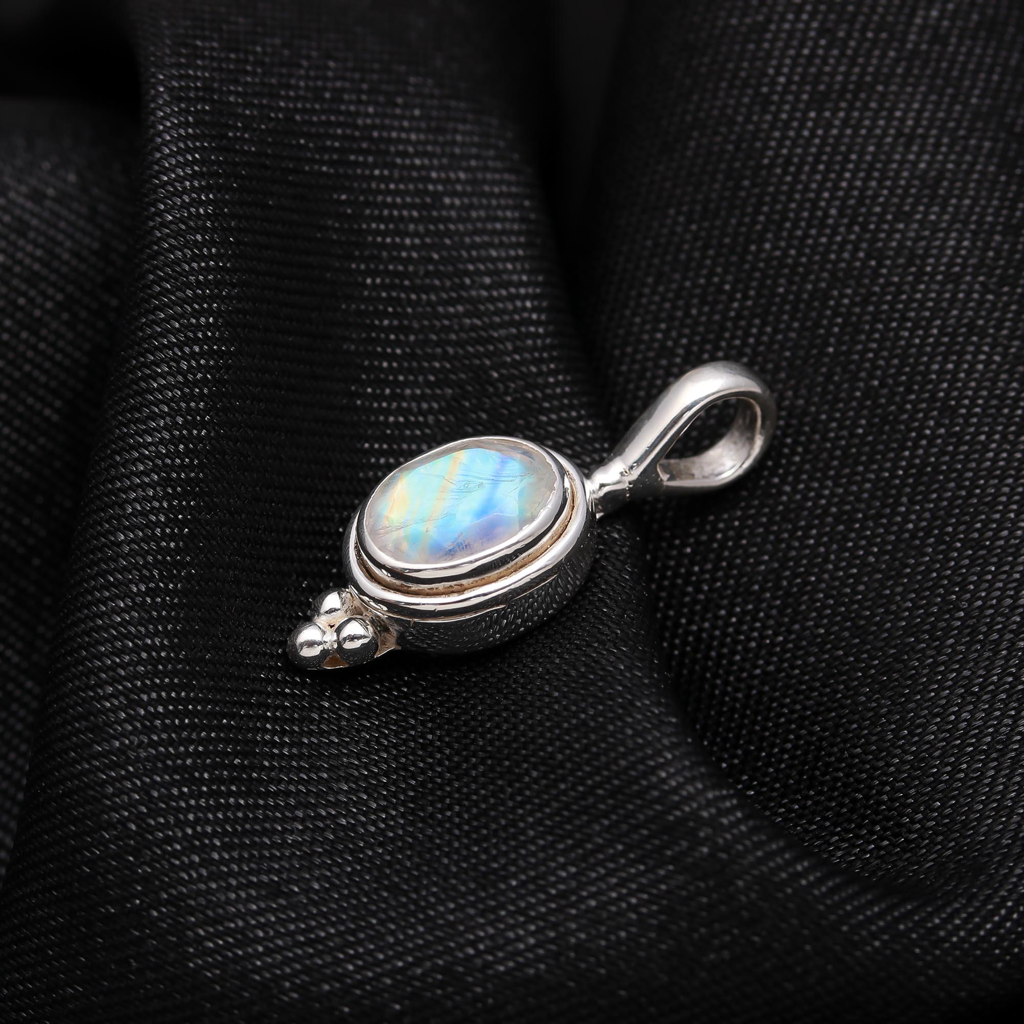 sterling silver Moonstone gemstone pendant
