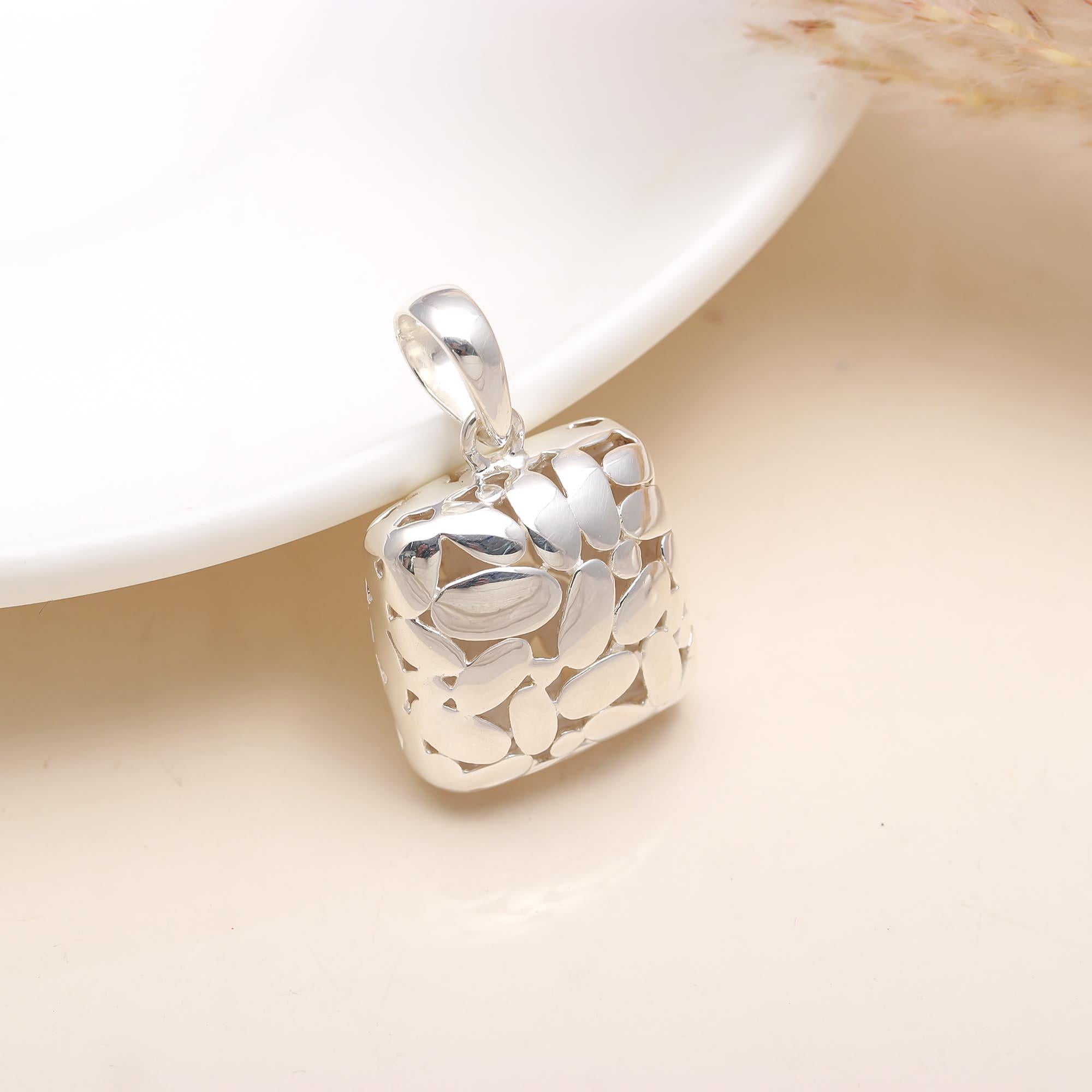 925 Sterling Silver 'Immaculate' Pendant