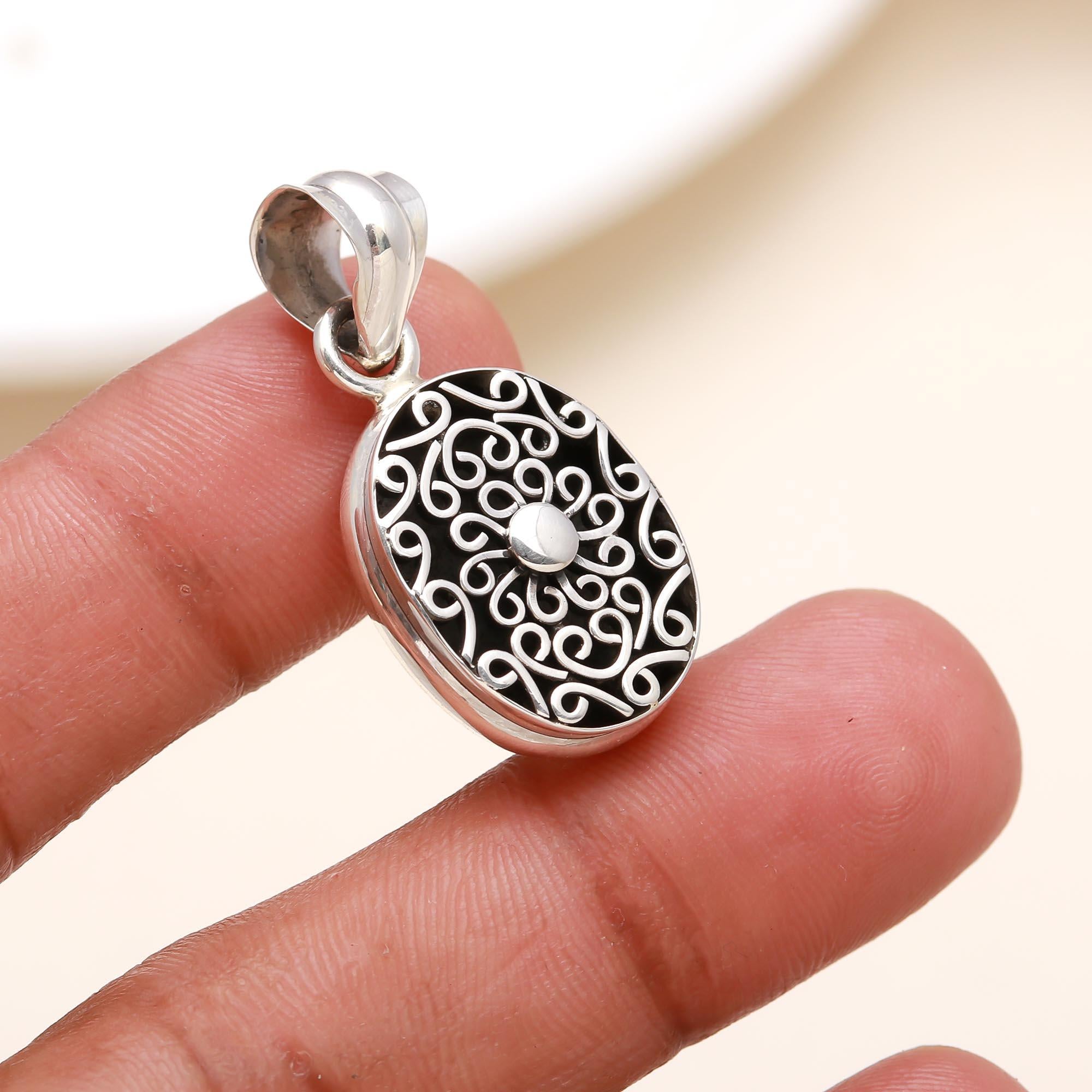 The Victorian Scroll: Sterling Silver Filigree Pendant