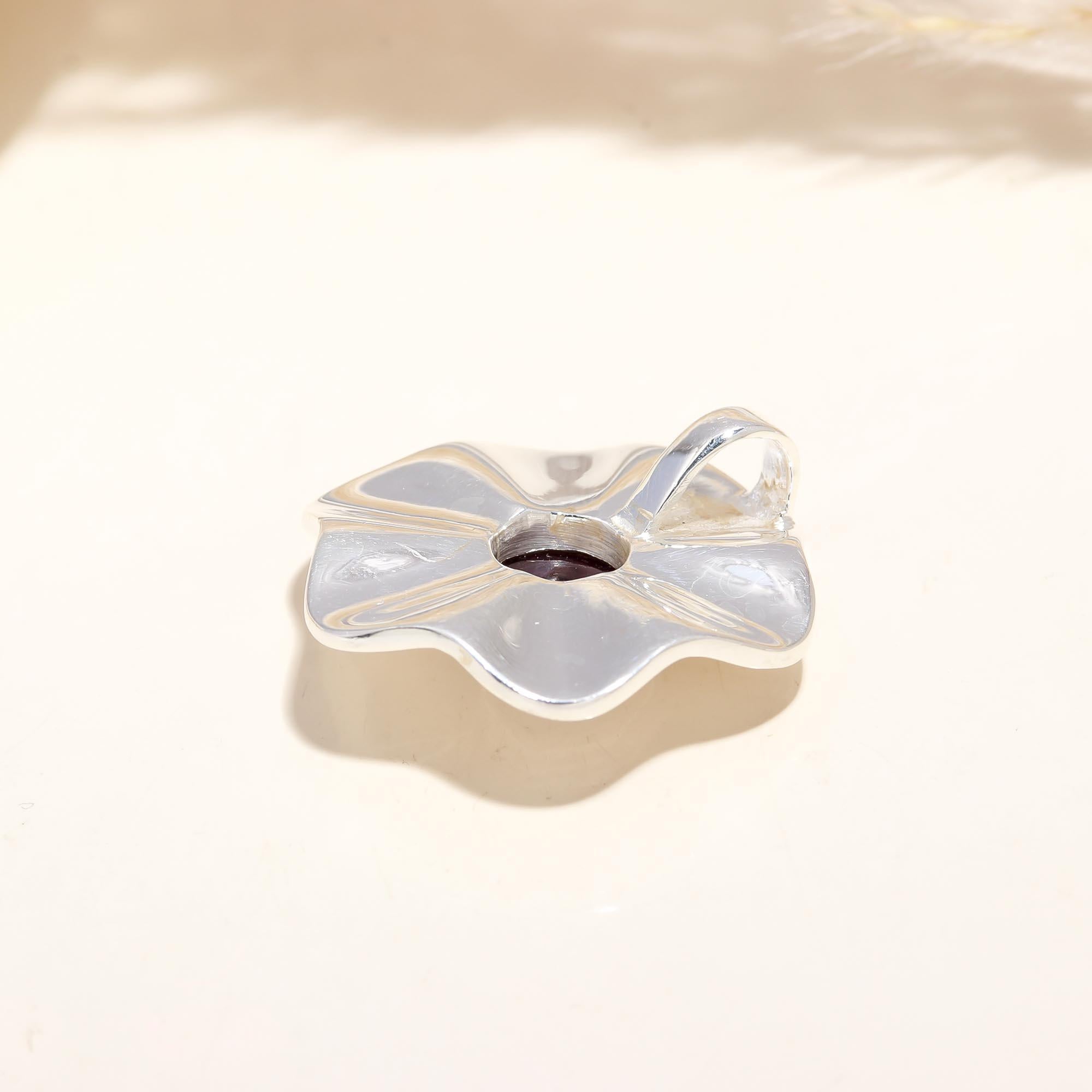 The Bloom Center: Amethyst Sculpted Petal Silver Pendant