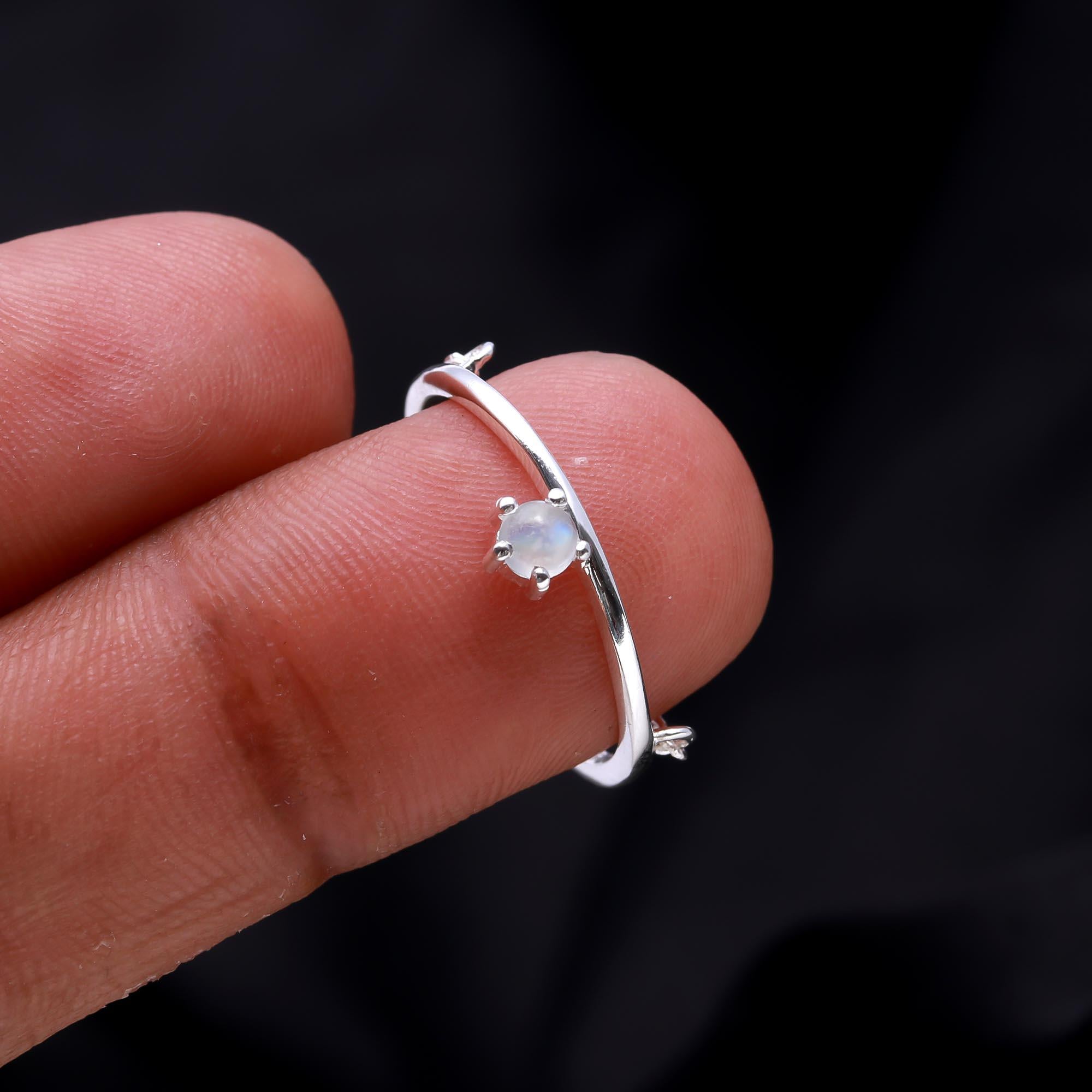 The Chain Link Moonstone: Moonstone Chain Style Ring