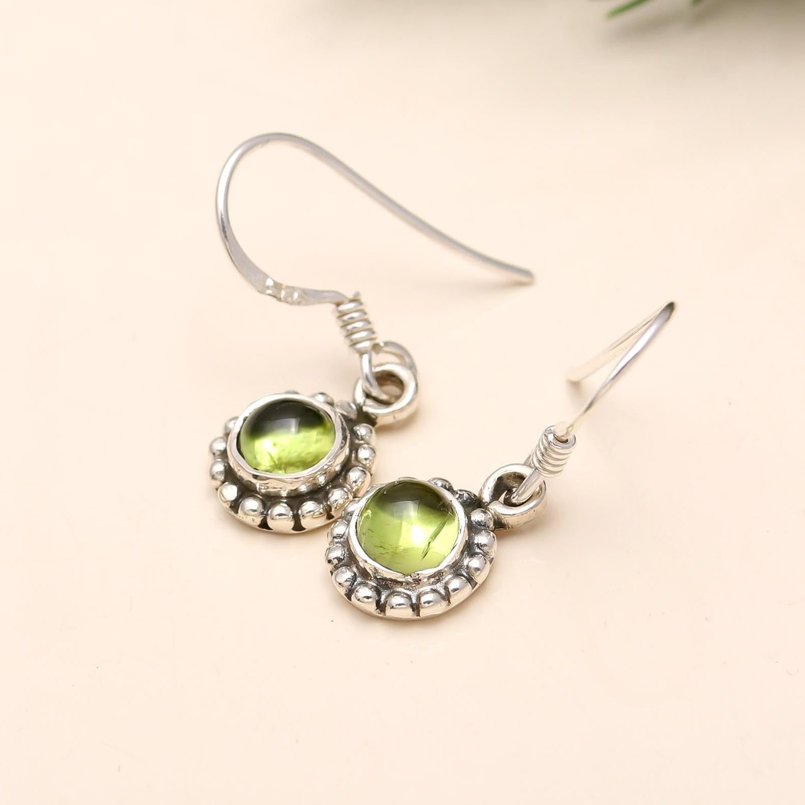 #gemstone_peridot
