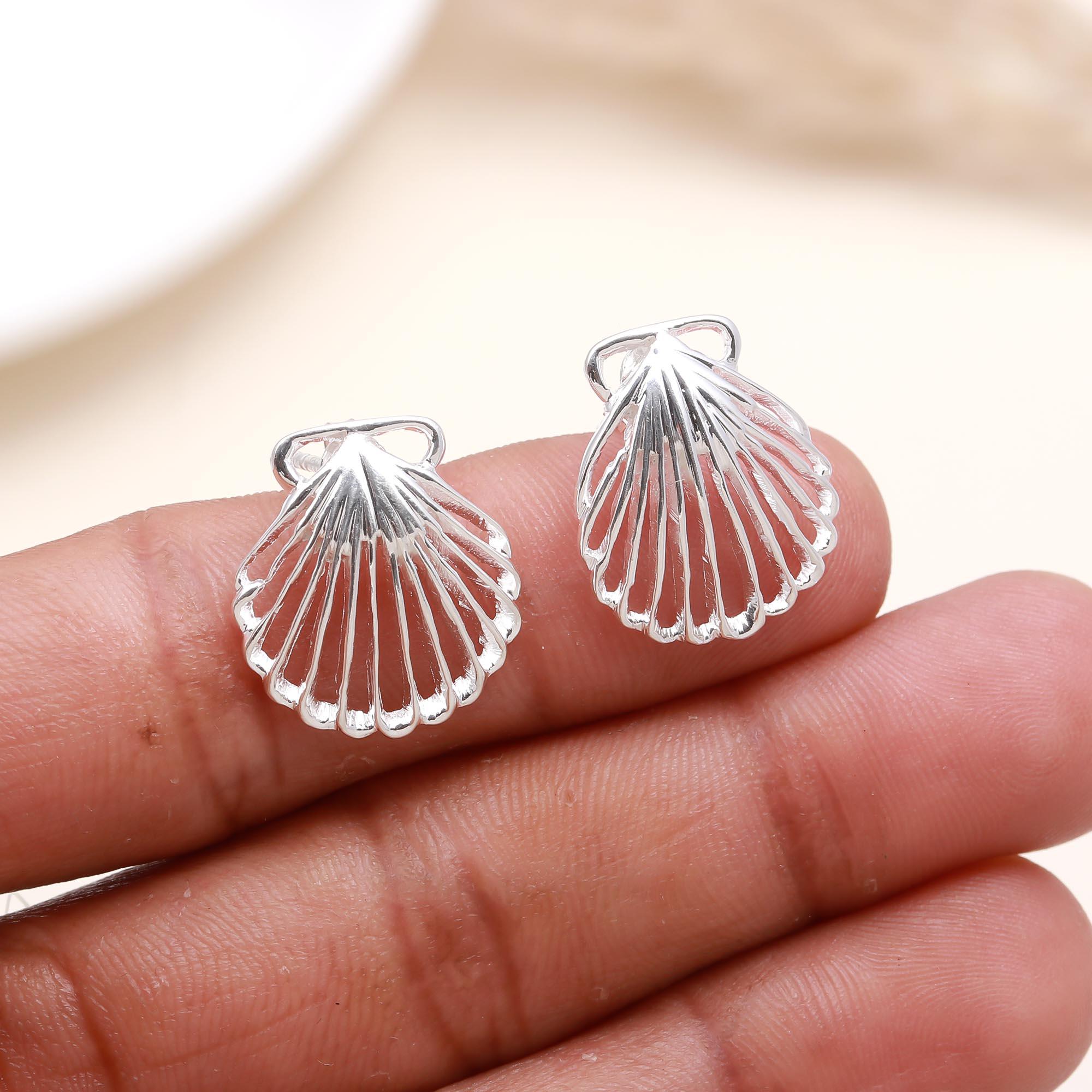 The Coastal Shell: Silver Stud Earrings