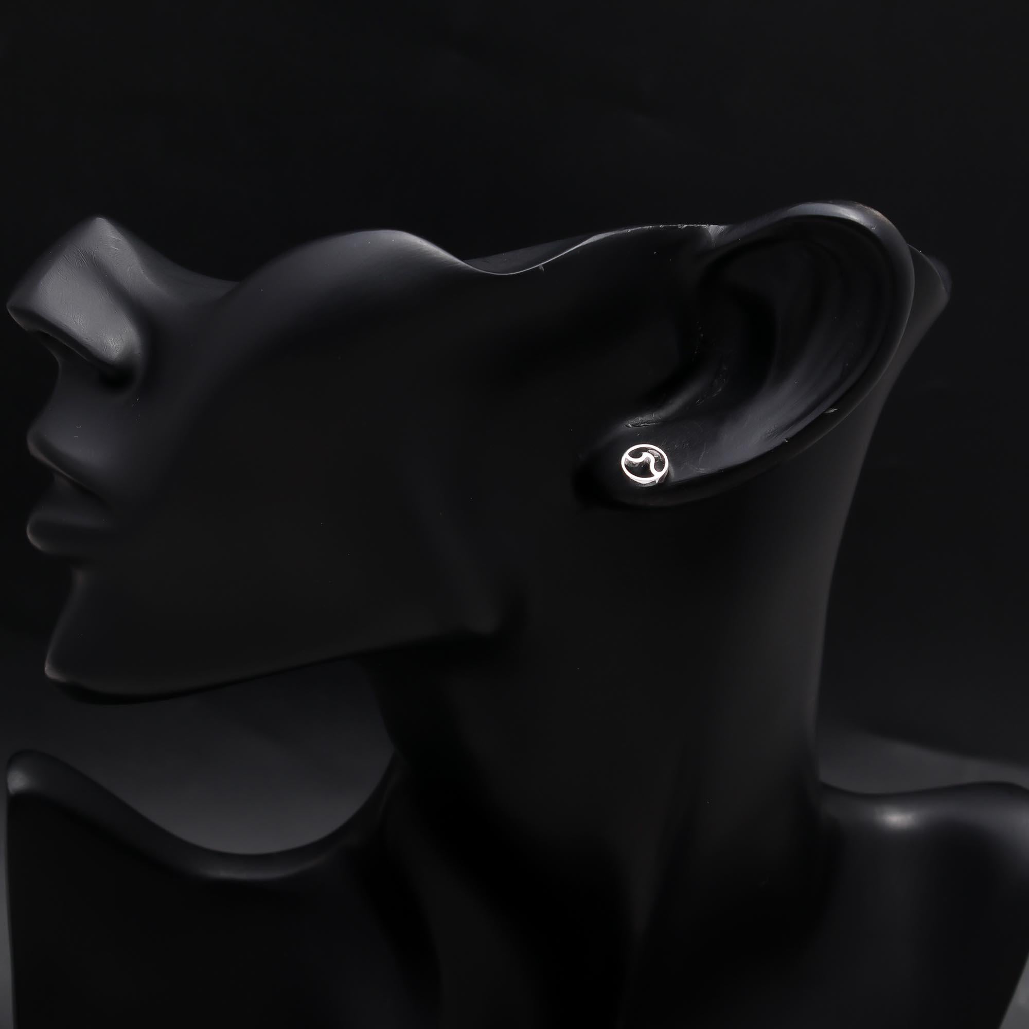 925 Sterling Silver Wave Stud Earrings