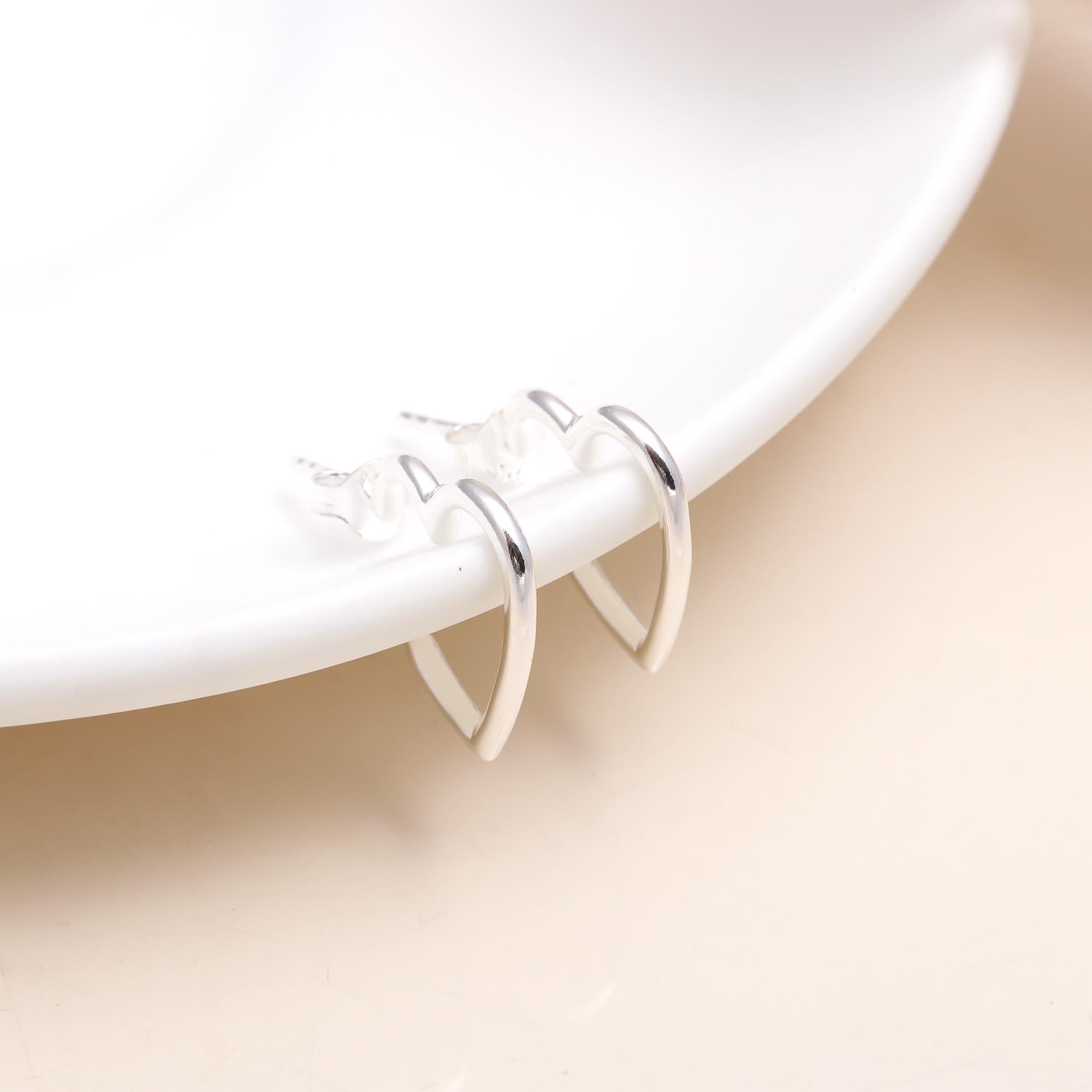 925 Sterling Silver Open Heart Stud Earrings