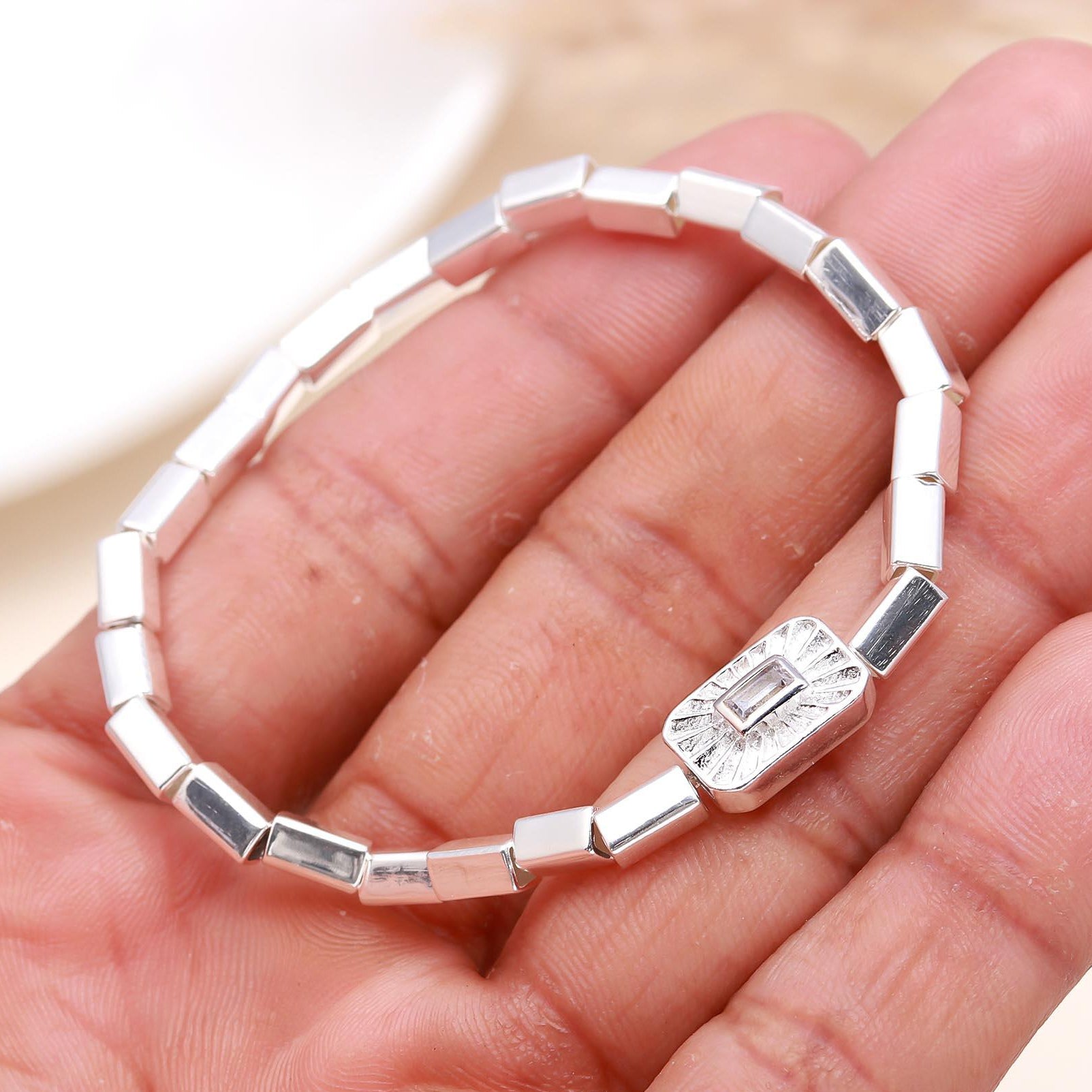 925 Sterling Silver Sunburst Baguette-Cut Stretch Bracelet