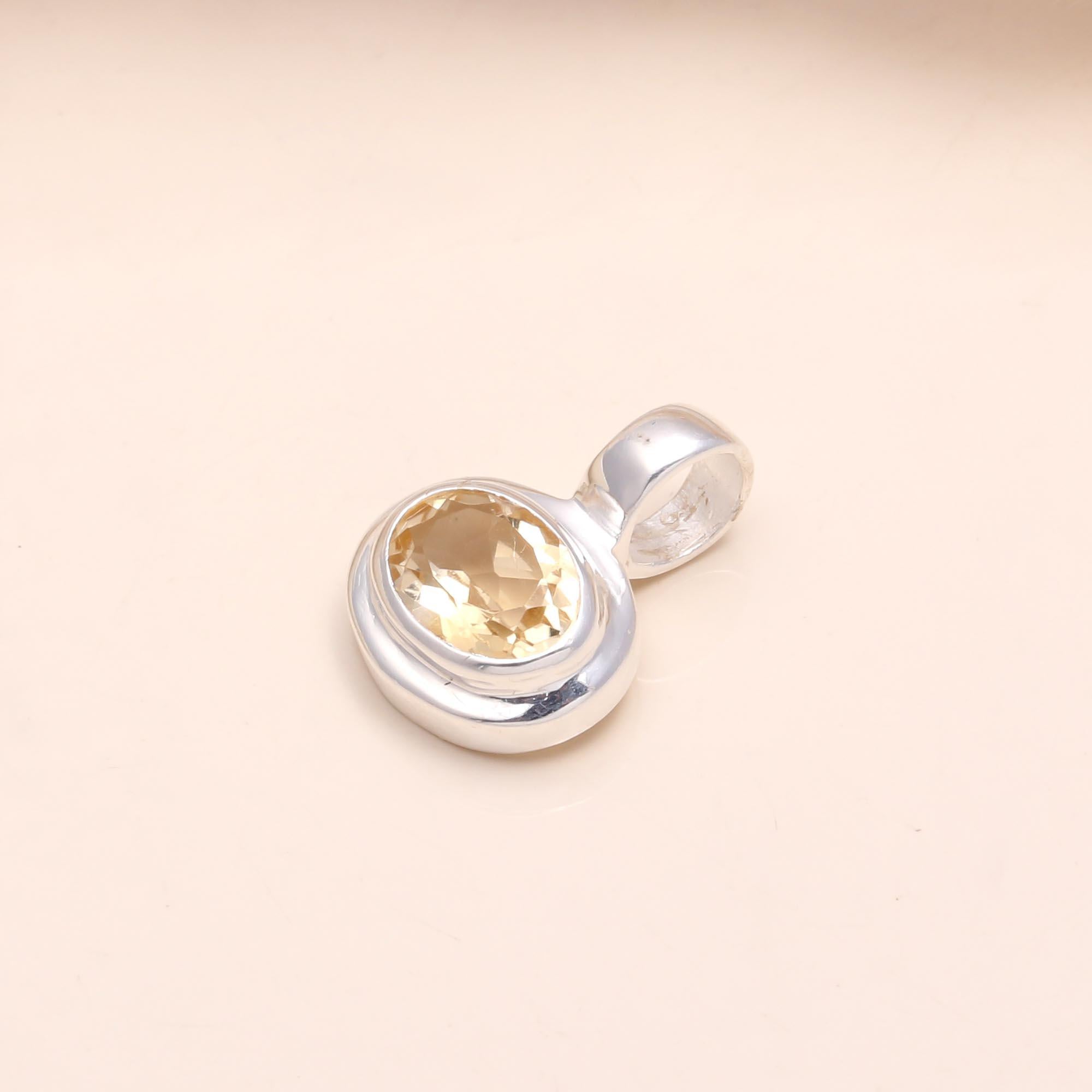 925 Sterling Silver Oval Citrine Pendant