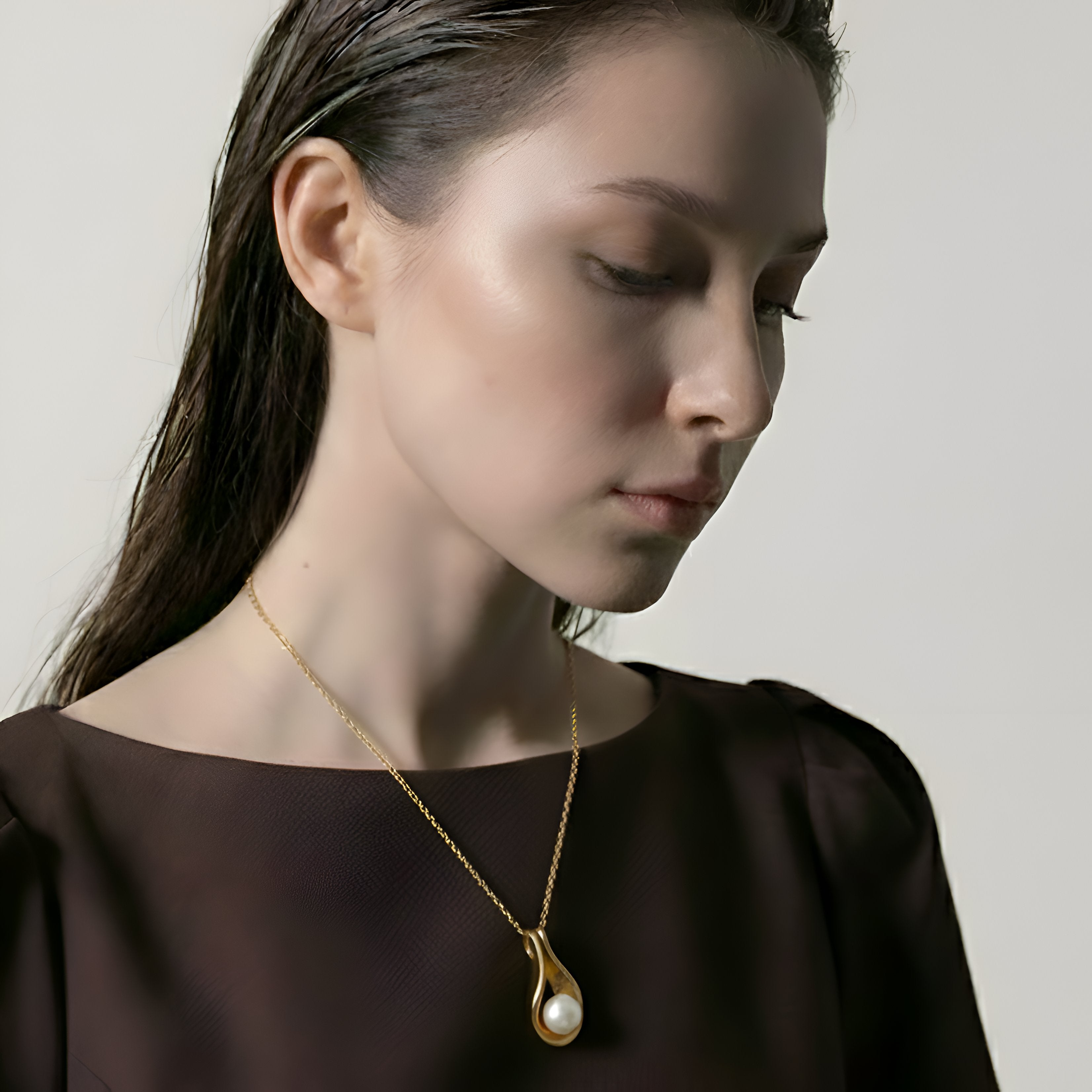 Sterling Silver Natural Freshwater Pearl Teardrop Pendant