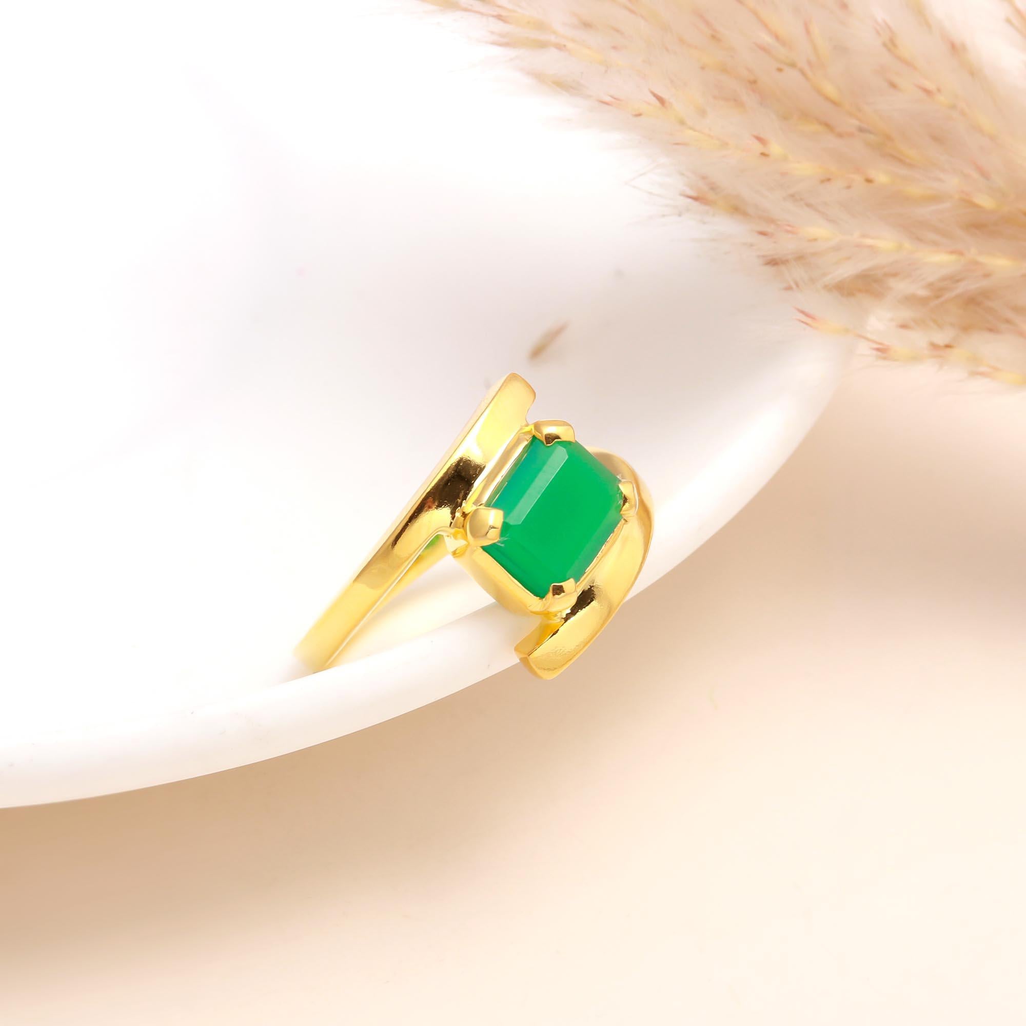 925 Sterling SIlver Emerald Green Onyx Ring