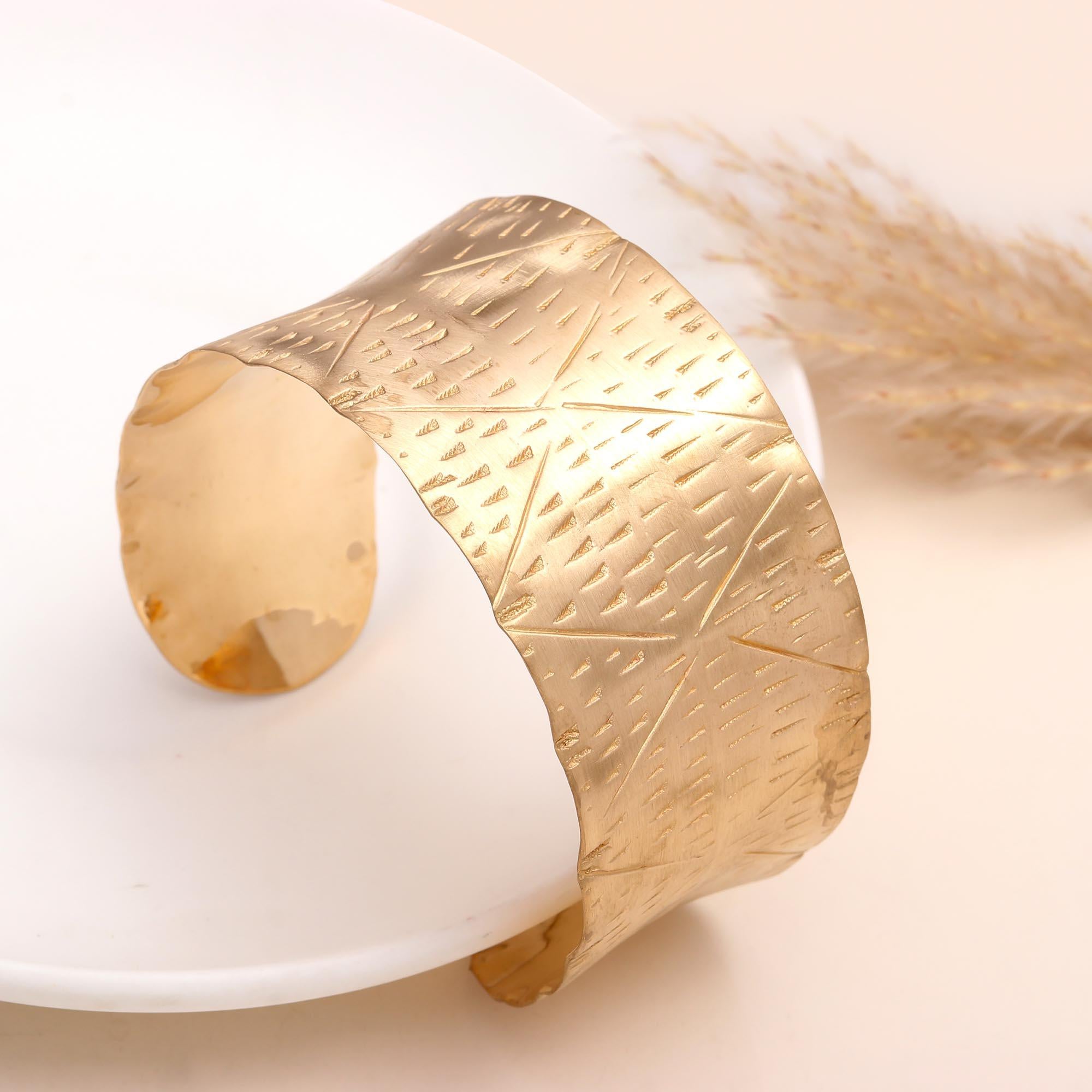 The Artisan Chevron: Etched Gold Wide Cuff