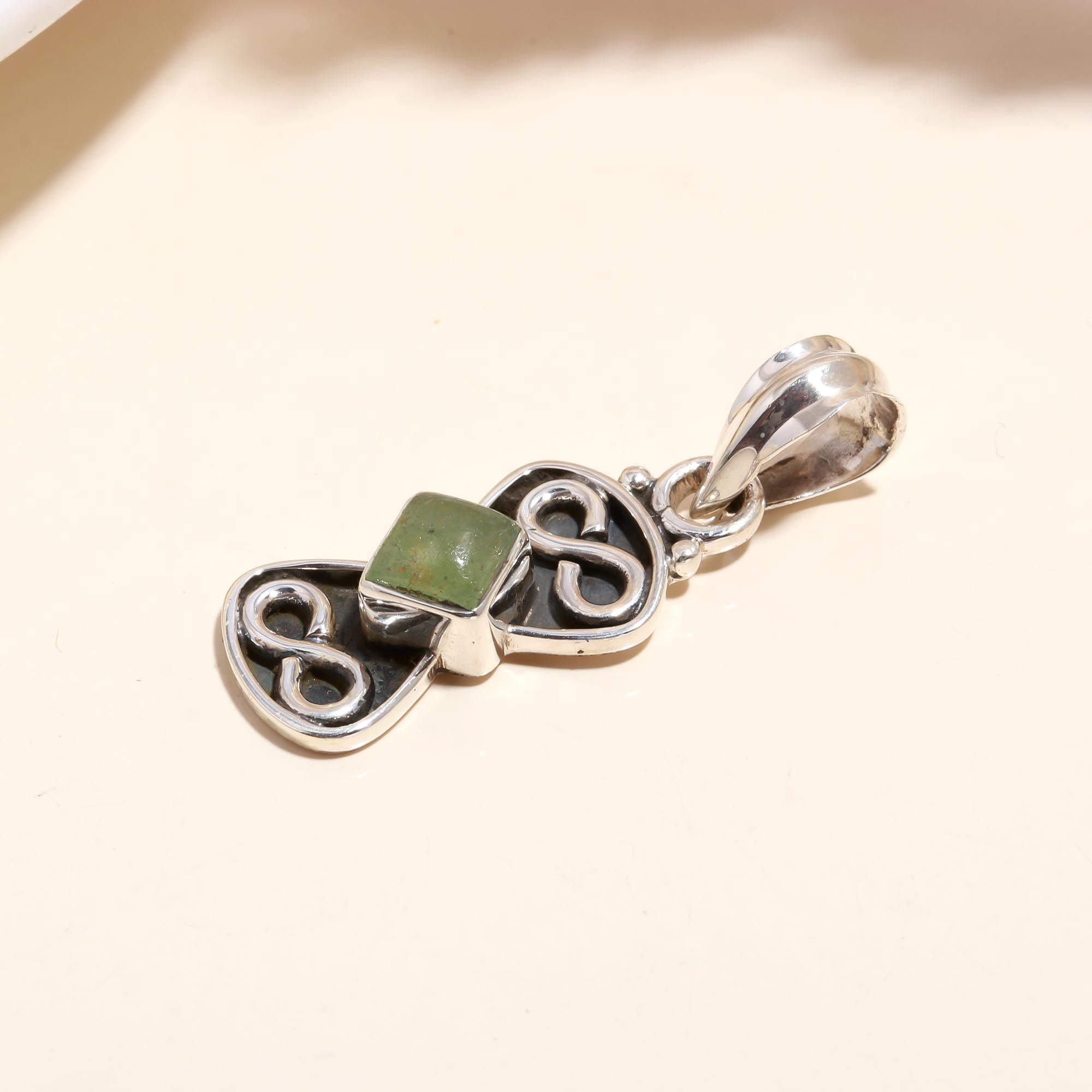 The Verdant Infinity: Aventurine Infinity Pendant