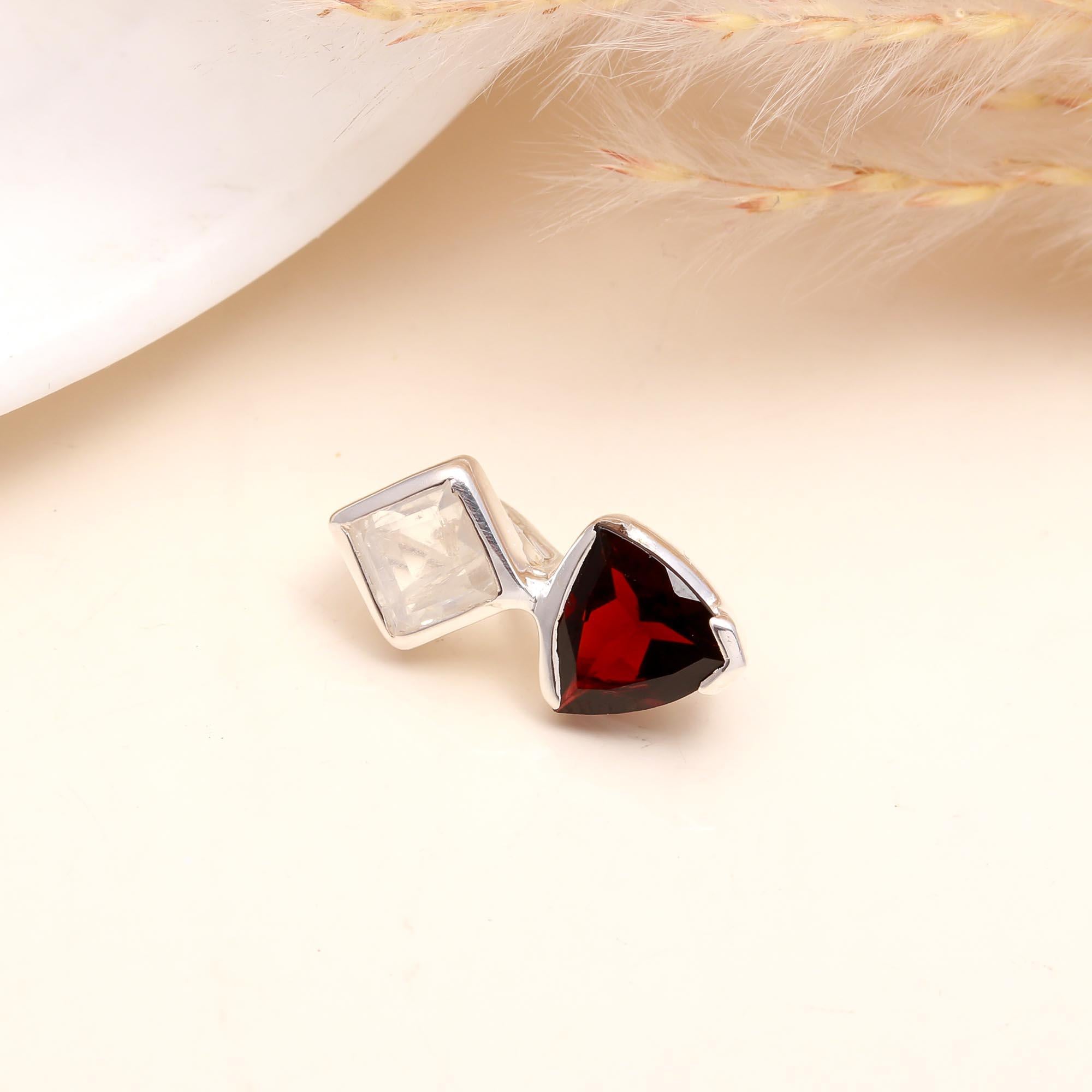 The Garnet & Quartz: Silver Geometric Articulated Charm