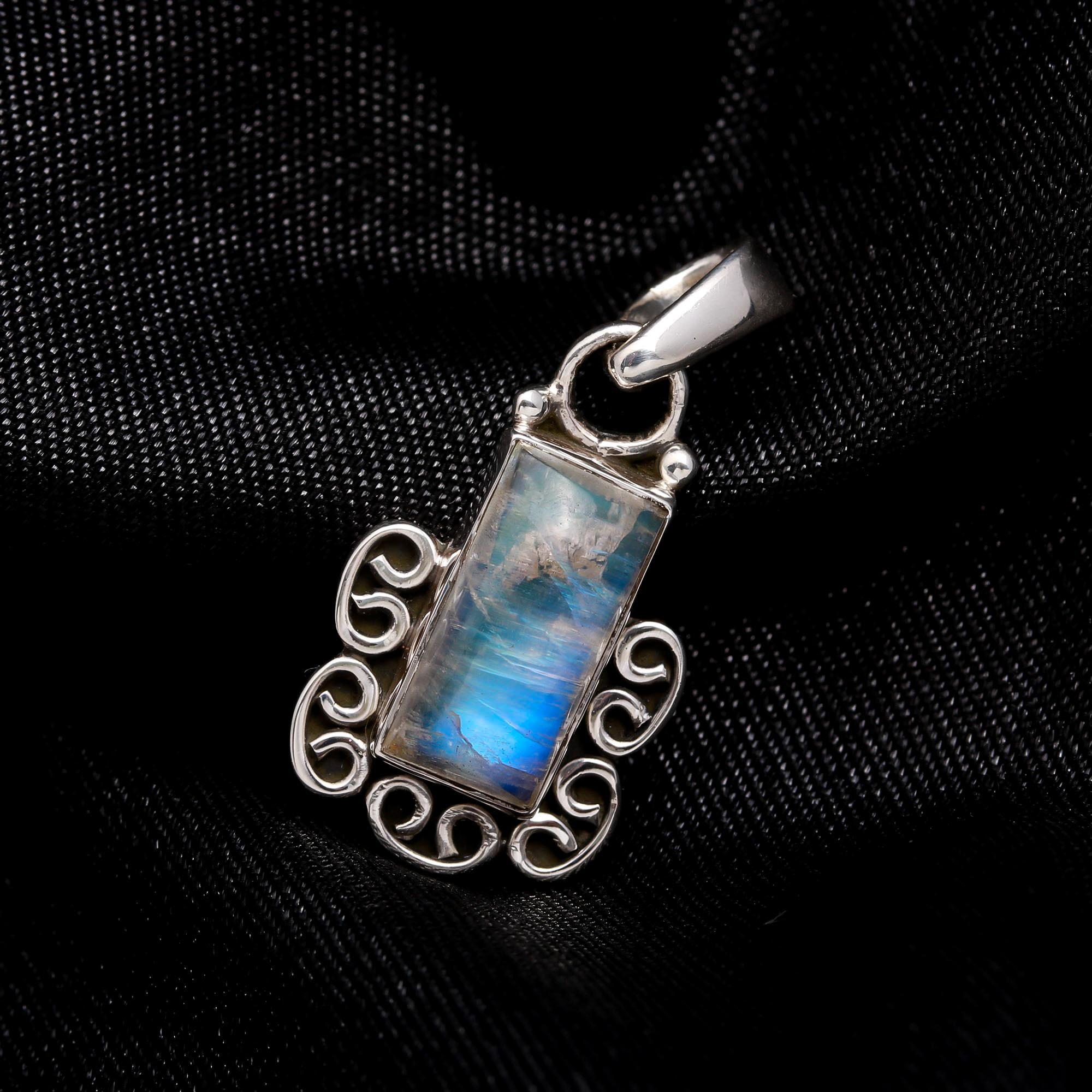925 Sterling Silver Filigree Design Handmade Moonstone Pendant