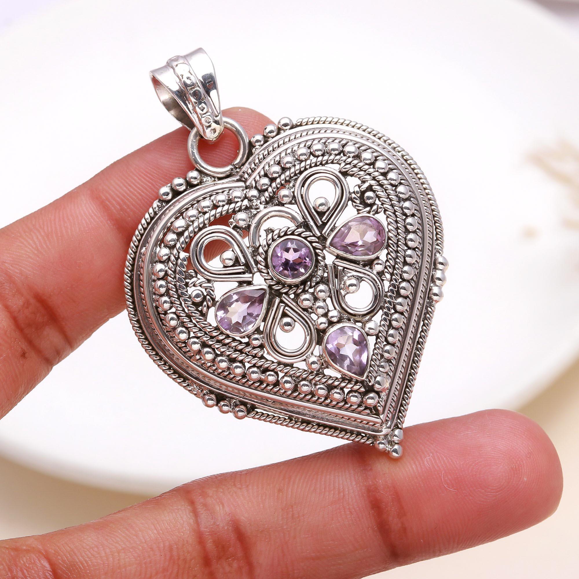 925 Sterling Silver Victorian-Style Heart Pendant