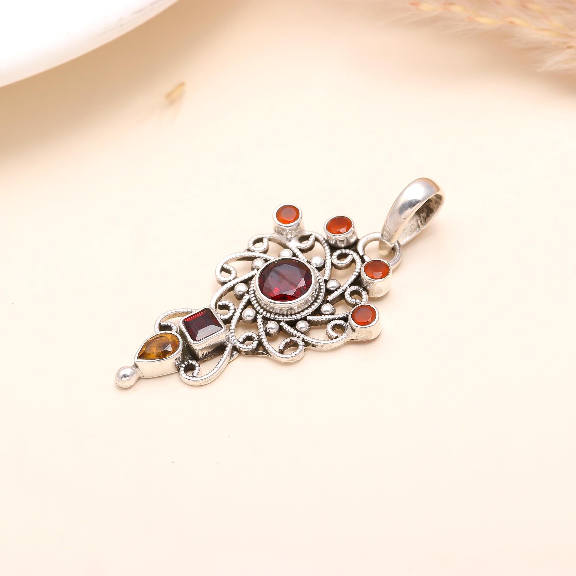 925 Sterling Silver Vintage Garnet & Citrine Filigree Pendant
