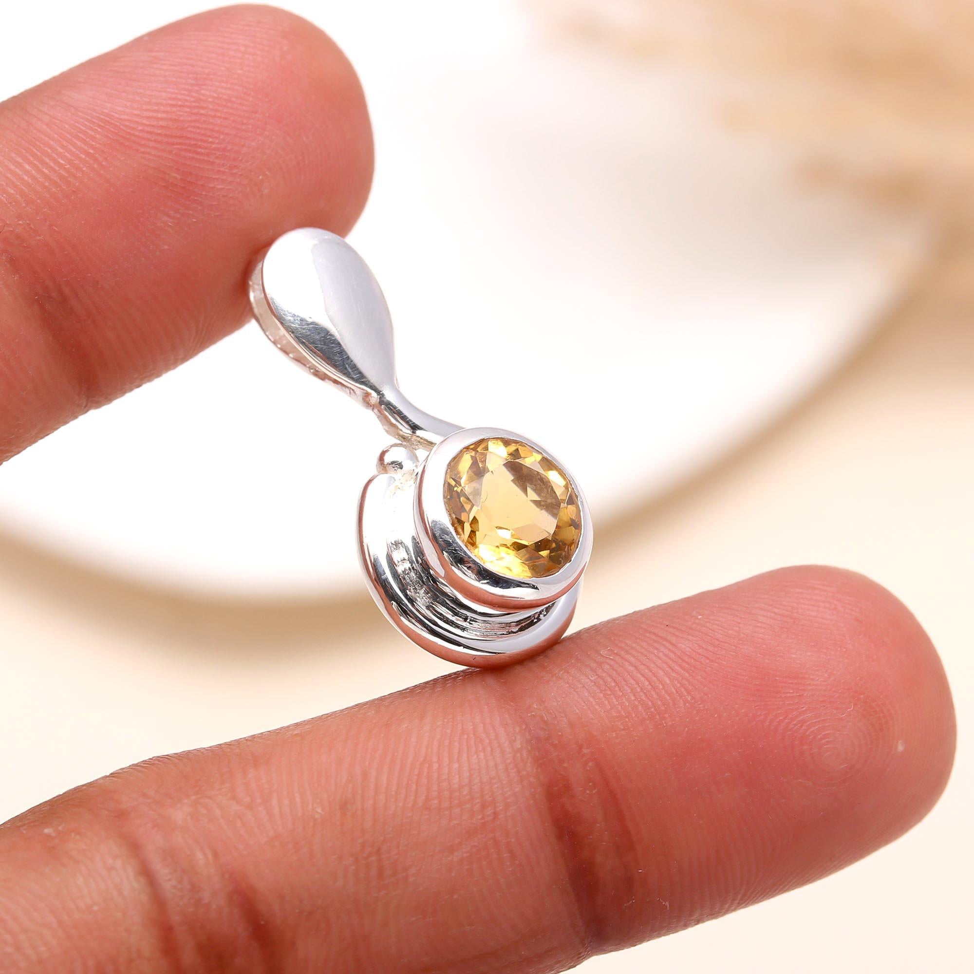 925 Sterling Silver Citrine Modern Teardrop Design Pendant
