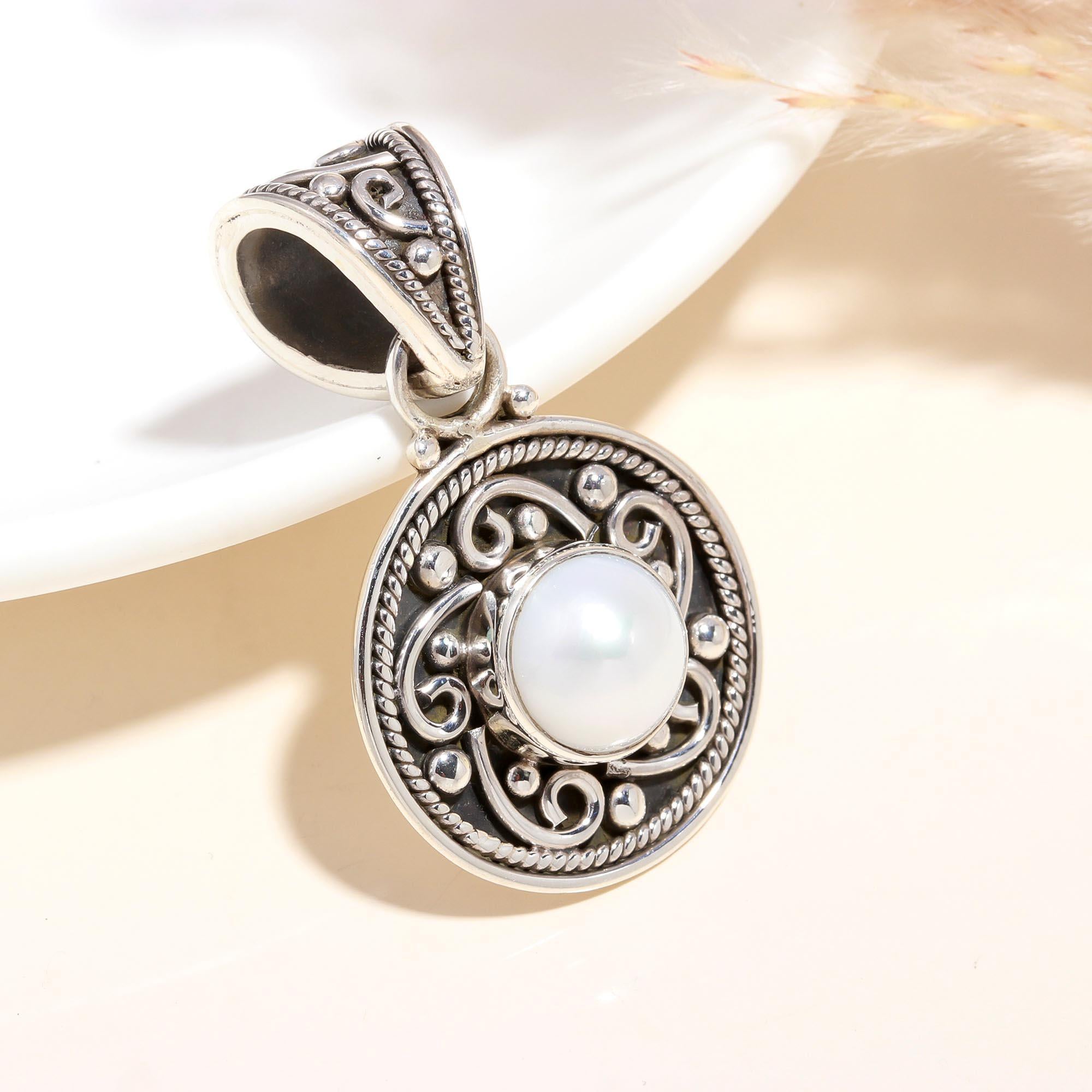 925 Sterling Silver Vintage Filigree Pearl Pendant