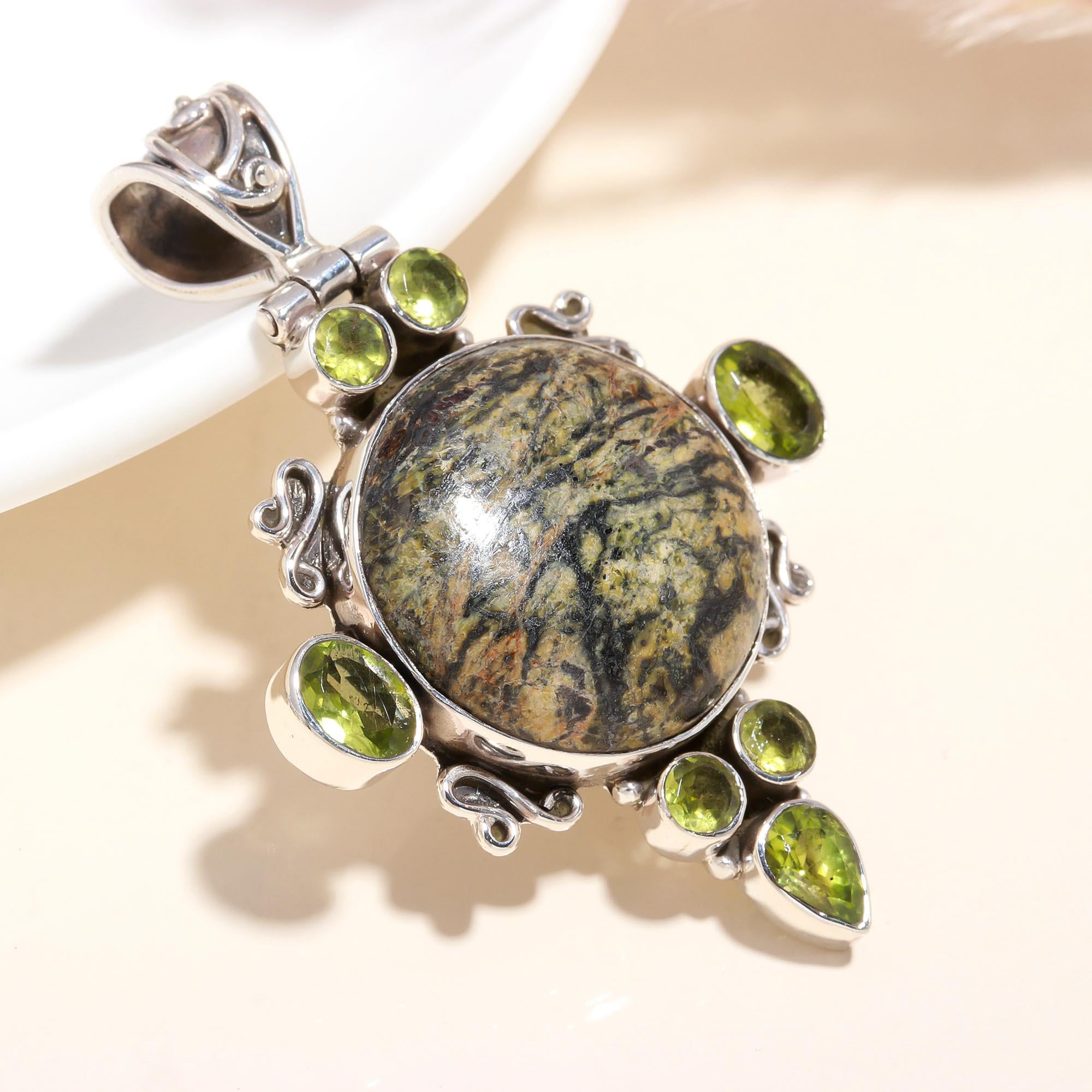 925 Sterling Silver Green Serpentine & Peridot Pendant
