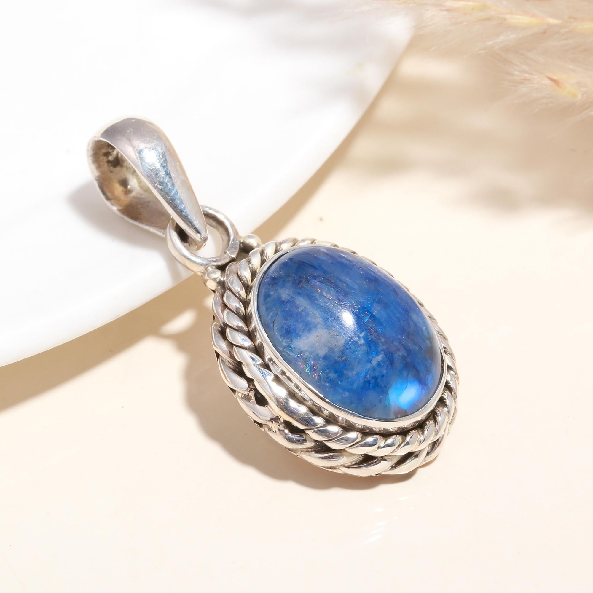 925 Sterling Silver Blue Kyanite Pendant