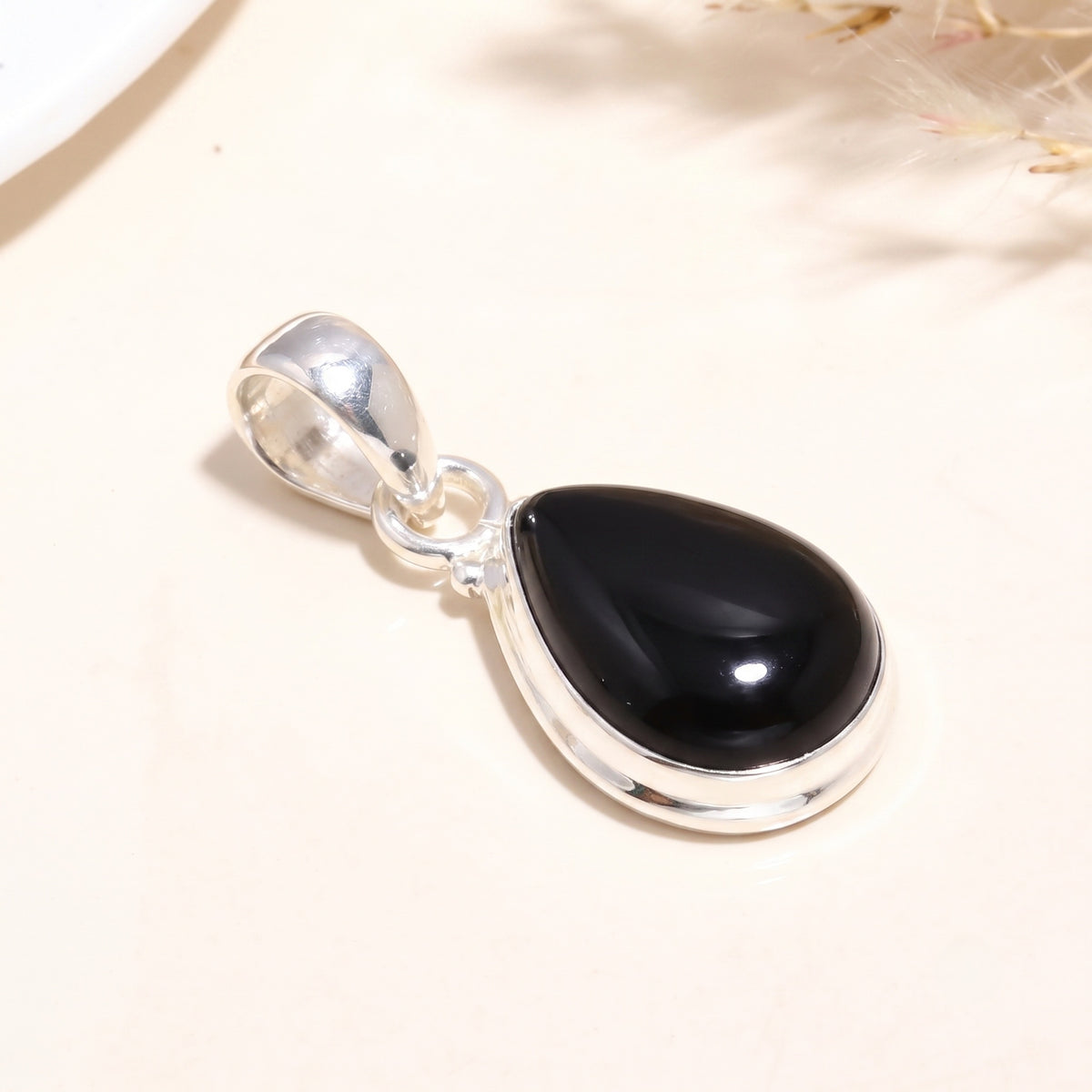 925 Sterling Silver Amethyst Teardrop Pendant