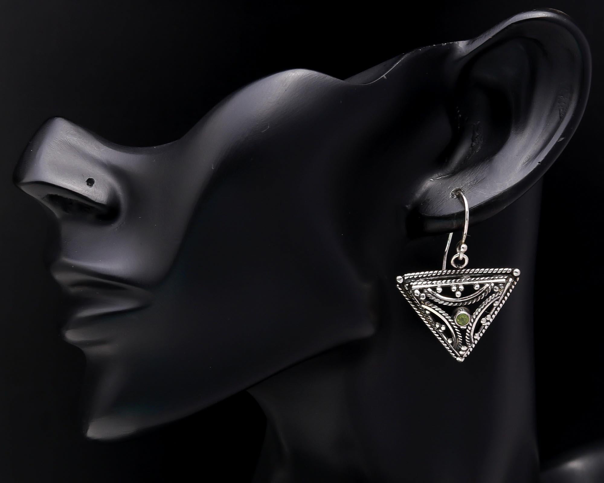 925 Sterling Silver Peridot Vintage Triangular Dangle Earrings