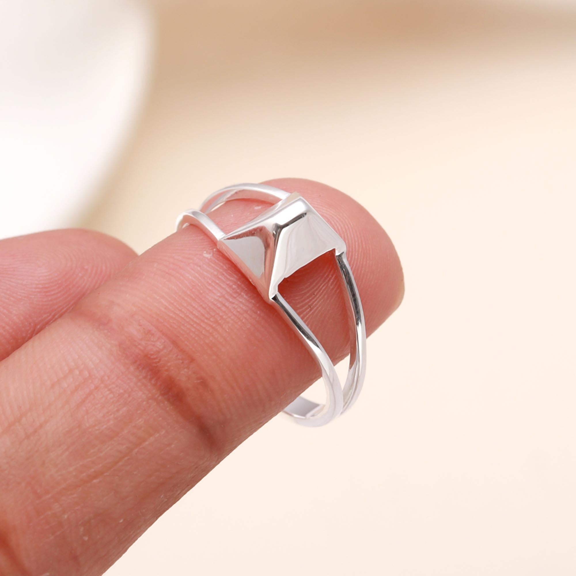 925 Sterling Silver Triangle Minimalist Ring