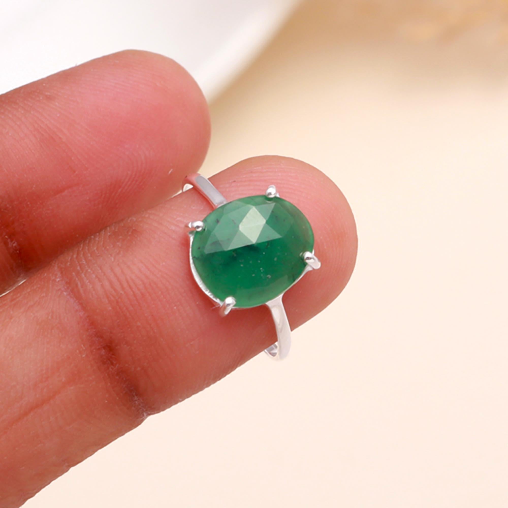 925 Sterling Silver Cushion-Cut Green Jade Ring