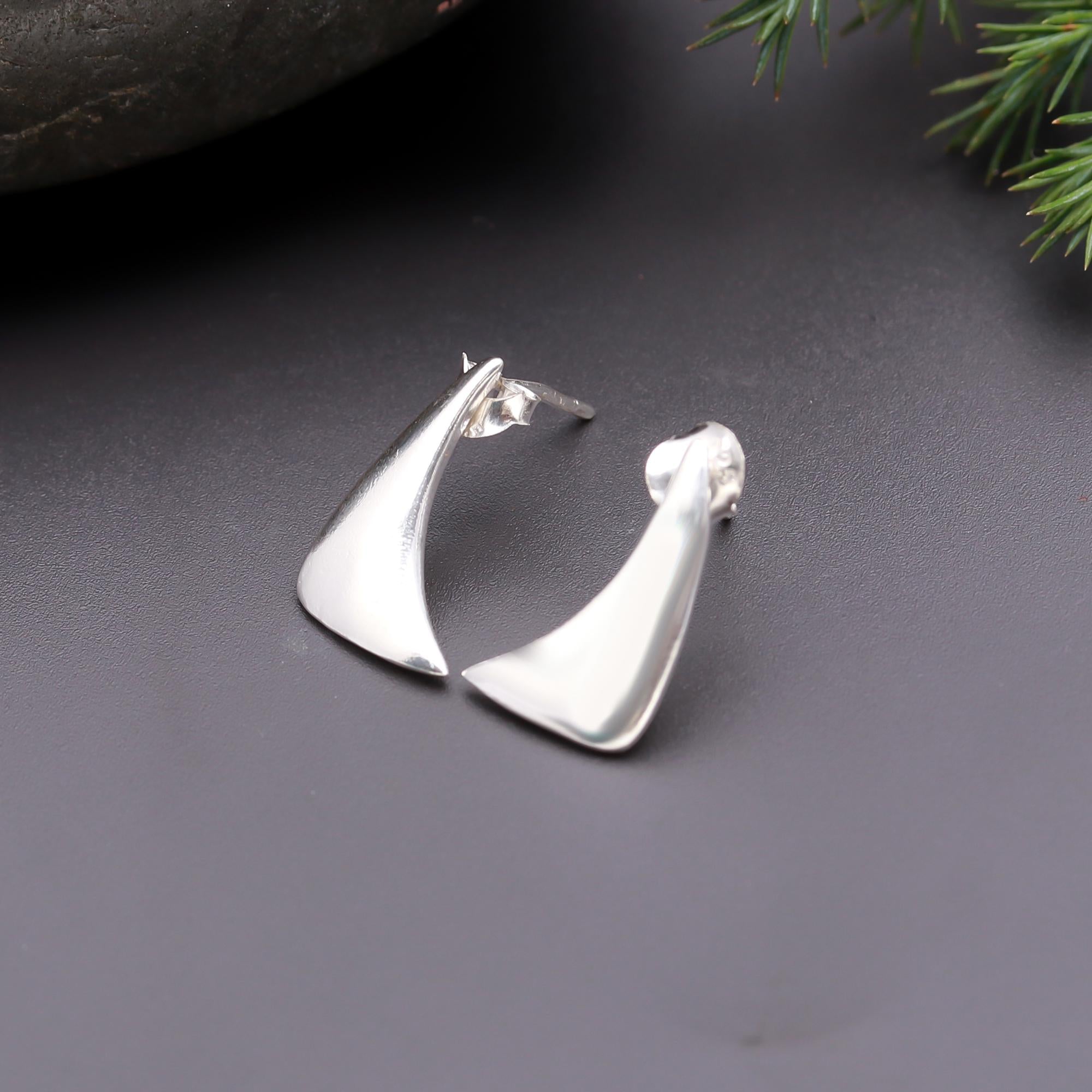 925 Silver Abstract Triangle Stud Earrings