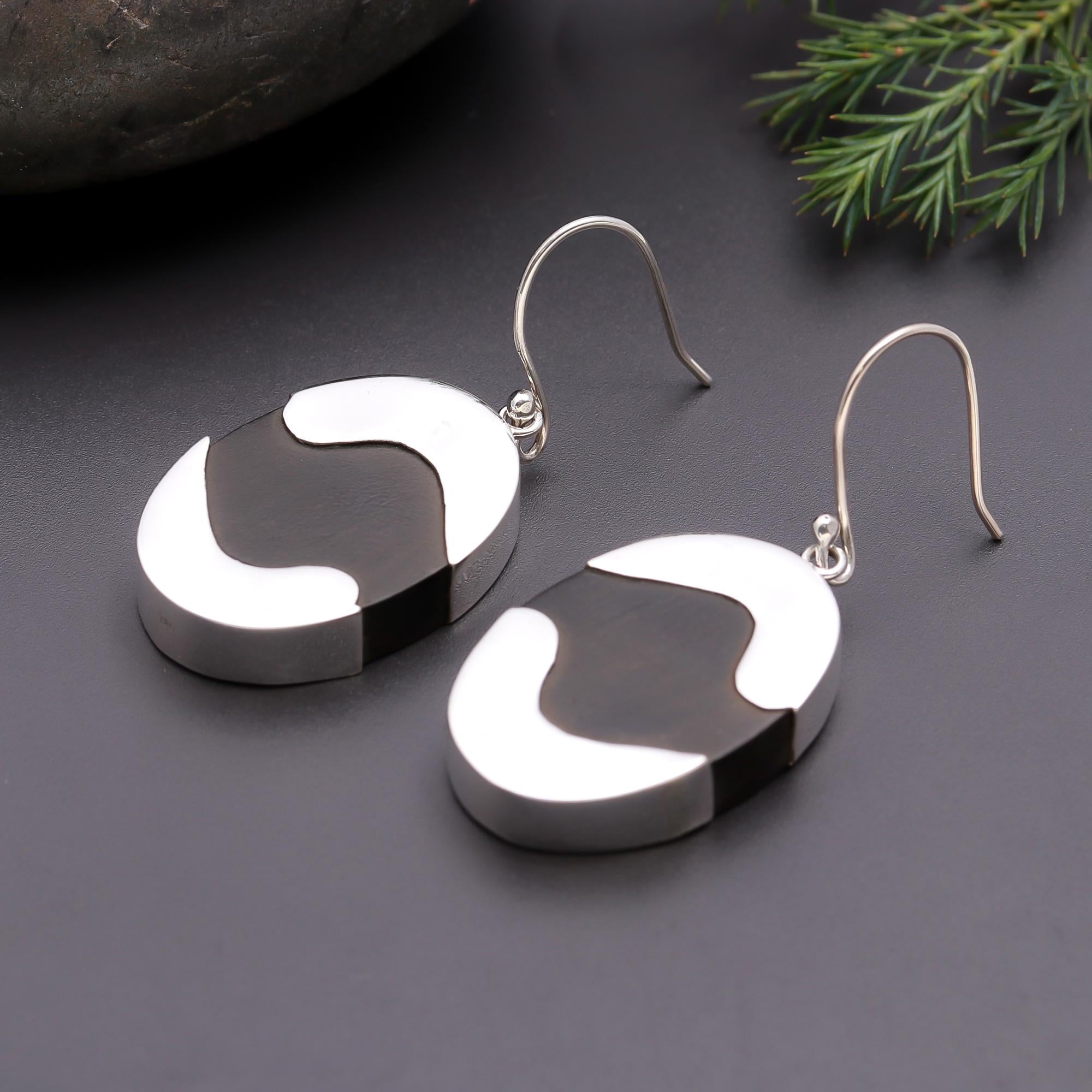 925 Silver Oval Black Ebony Wood Dangle Earrings