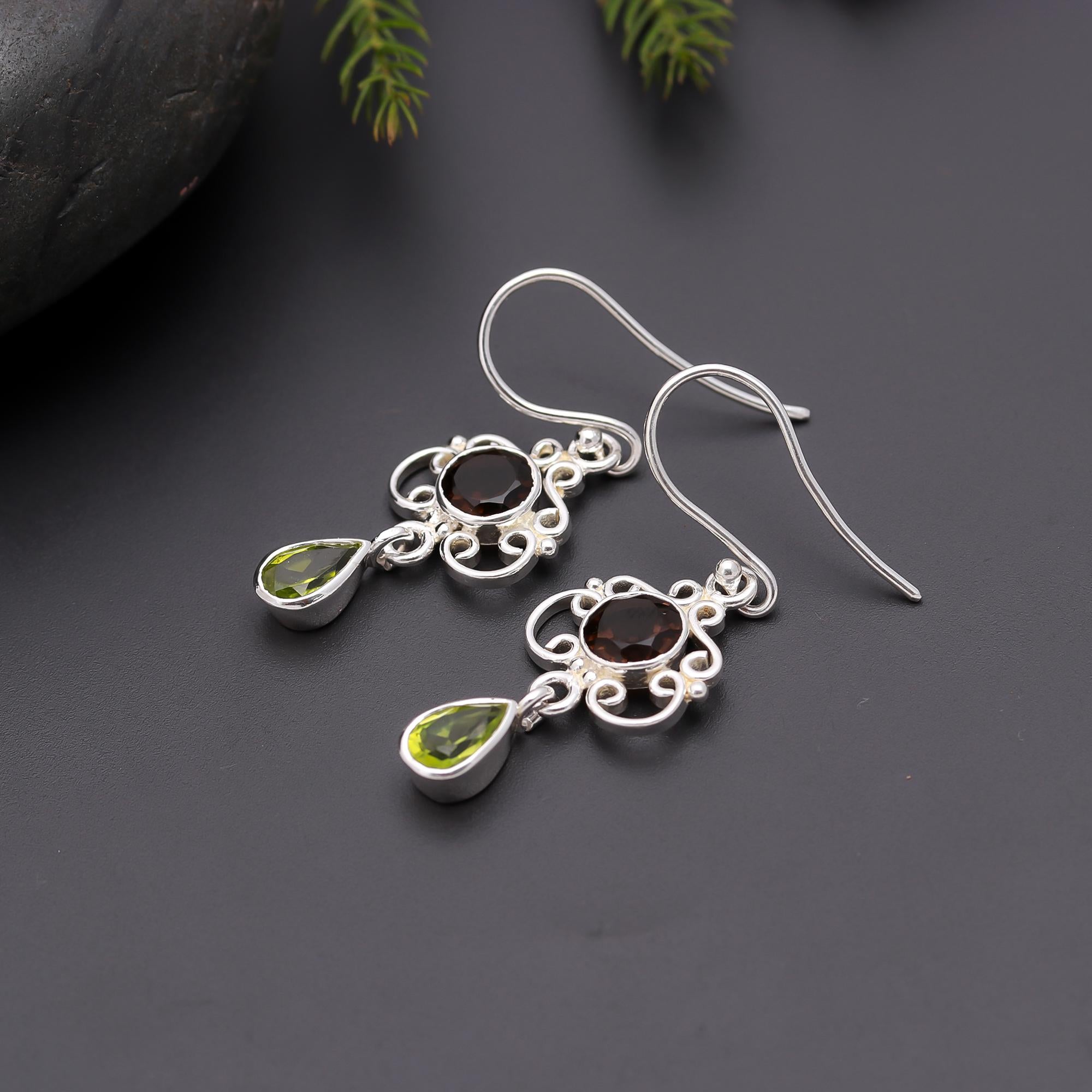 925 Silver Garnet and Peridot Filigree Dangle Earrings