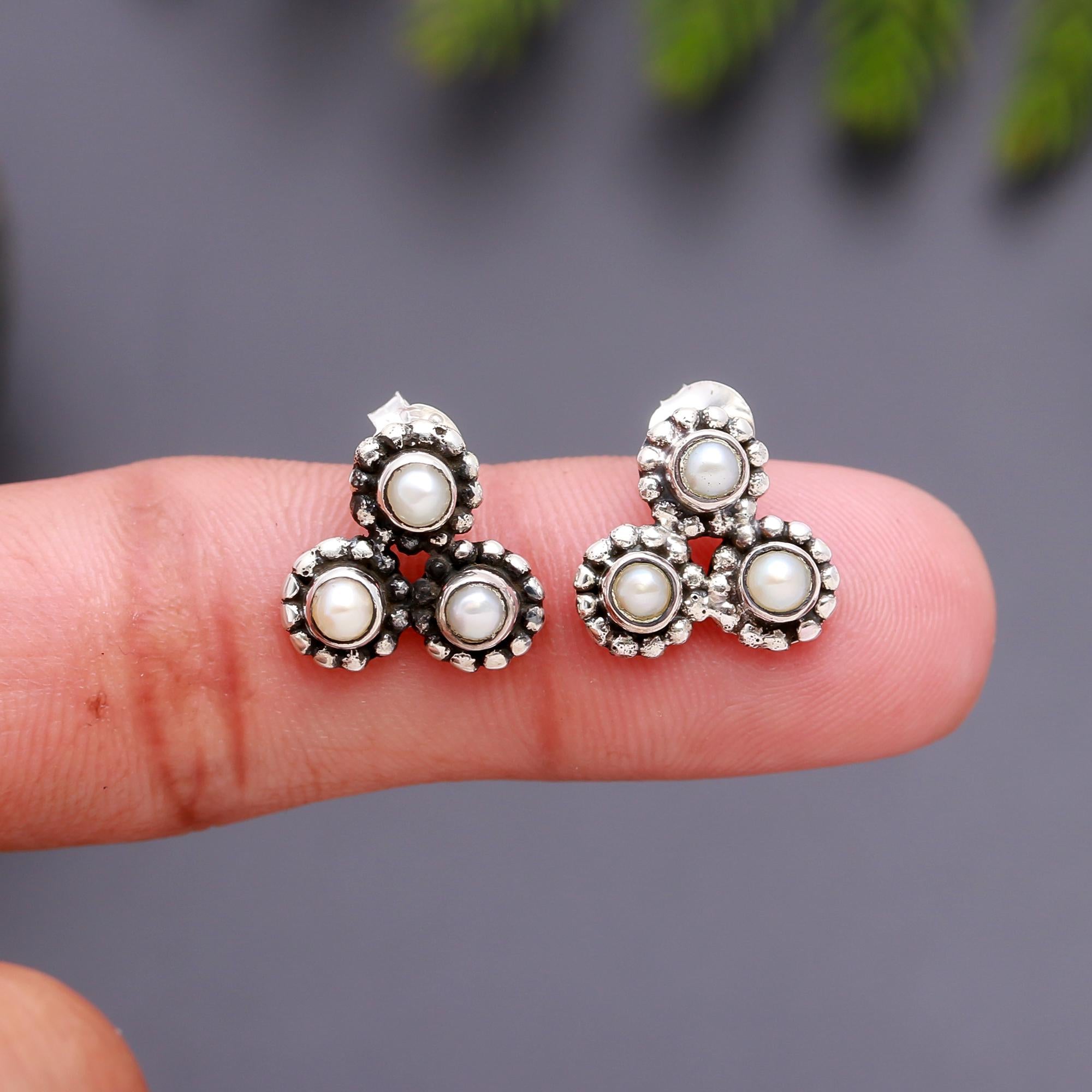 925 Silver Pearl Cluster Stud Earrings