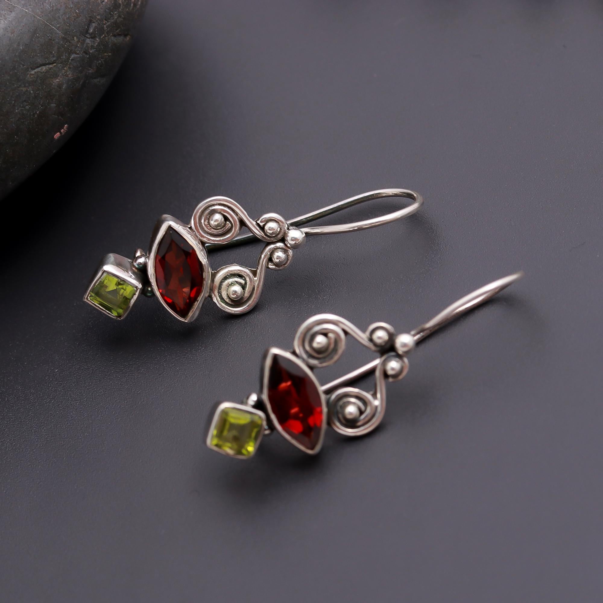 925 Silver Garnet & Peridot Dangle Earrings