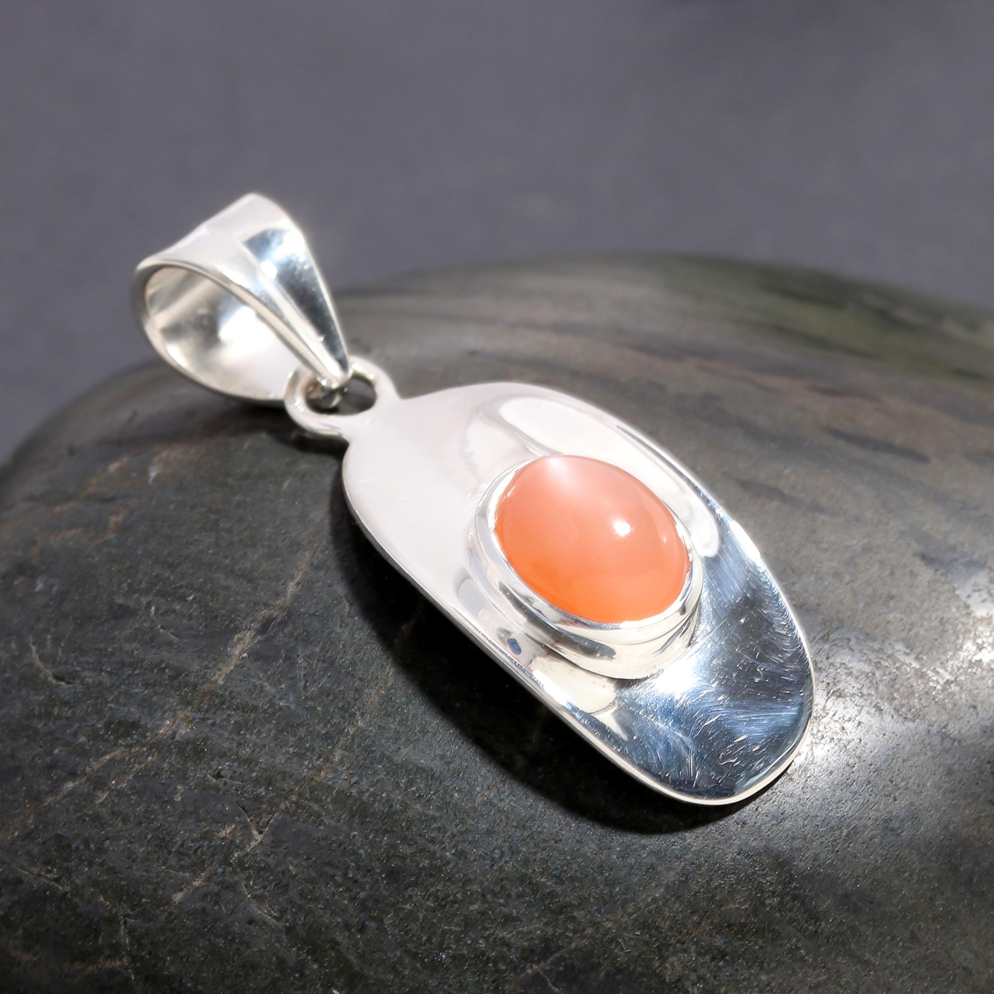 925 Silver Peach Moonstone Pendant