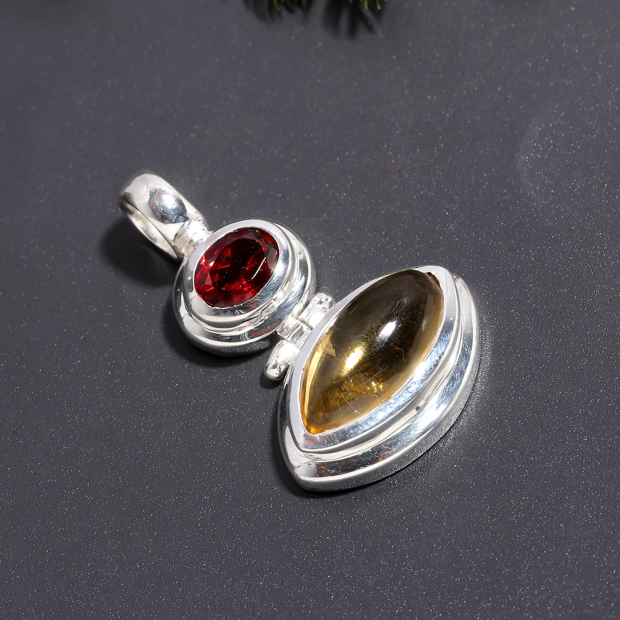 925 Silver Garnet and Labradorite Pendant