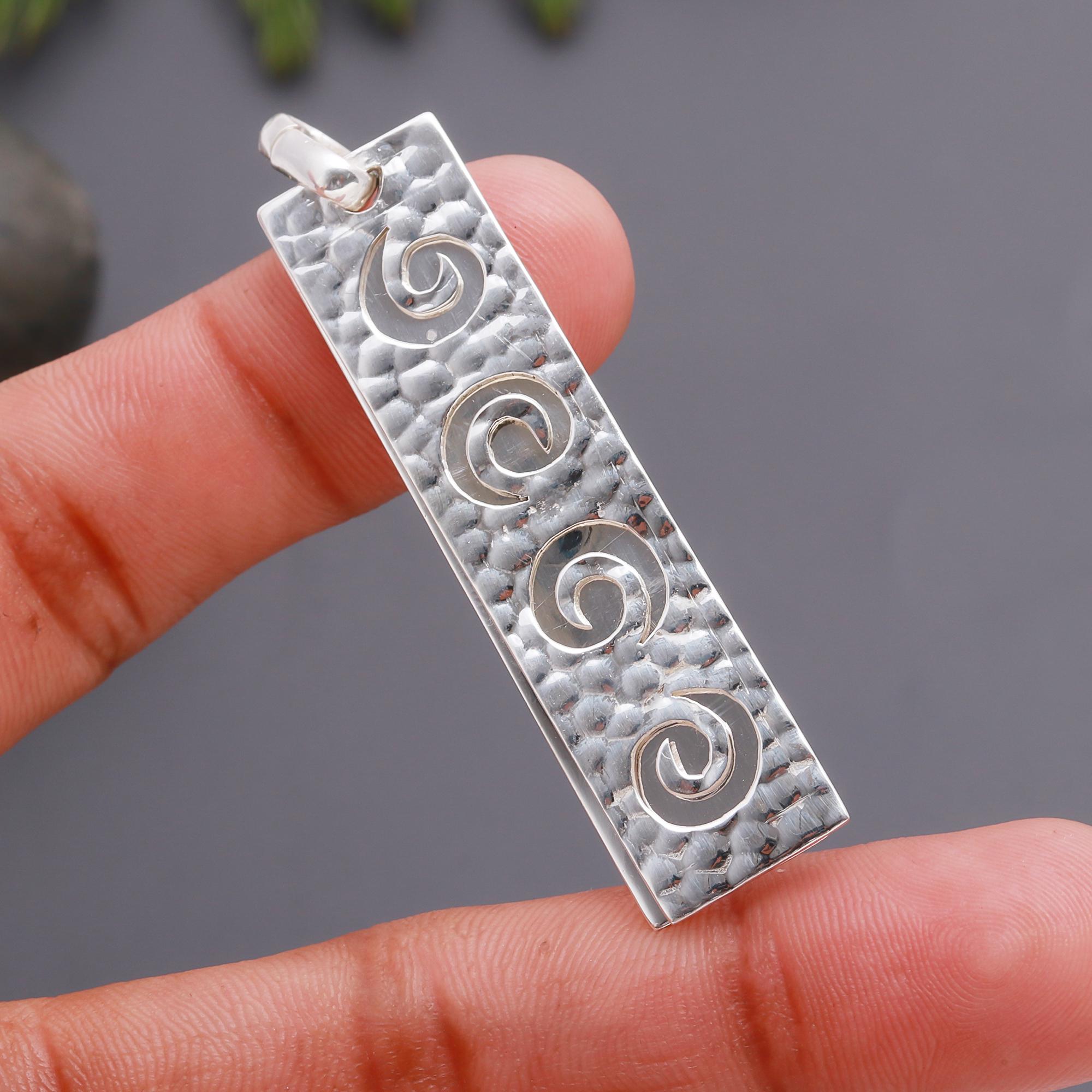 925 Silver Hammered Spiral Bar Pendant