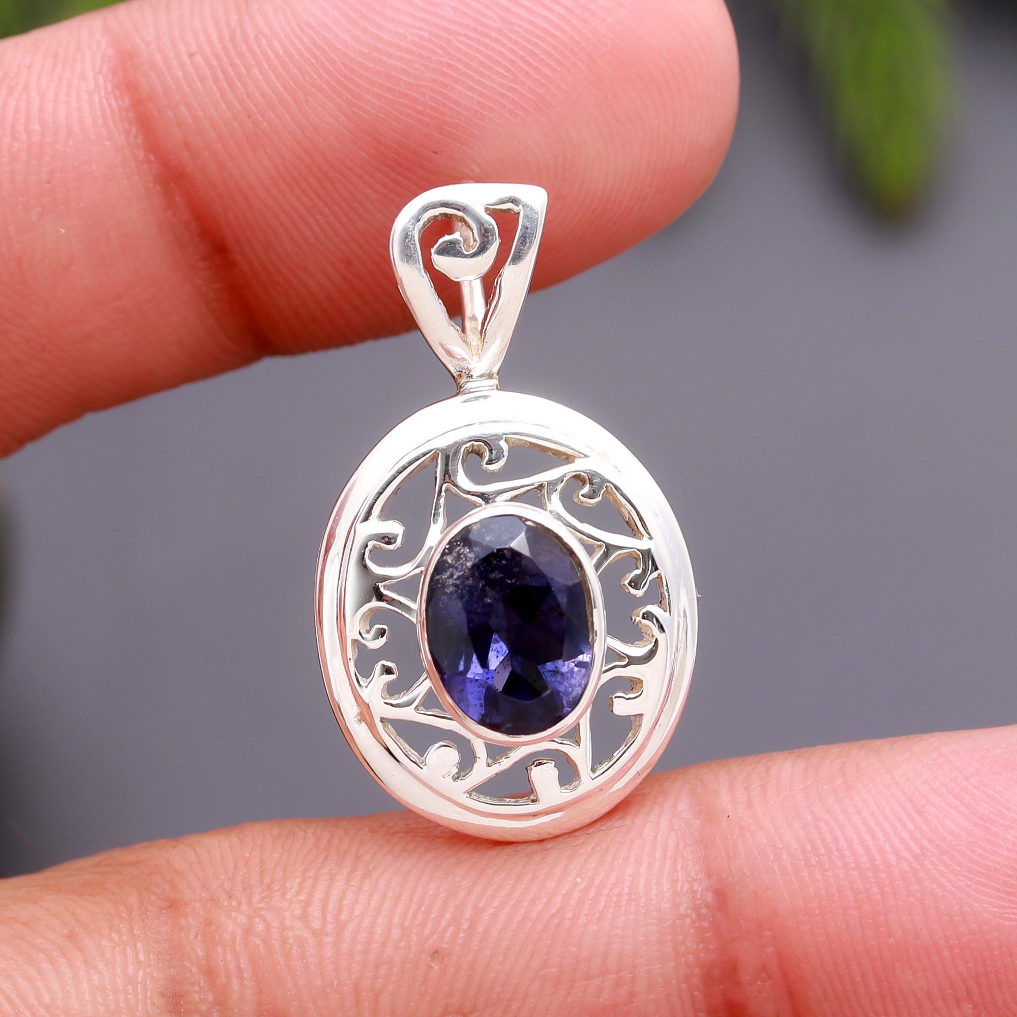 925 Silver Iolite Filigree Pendant