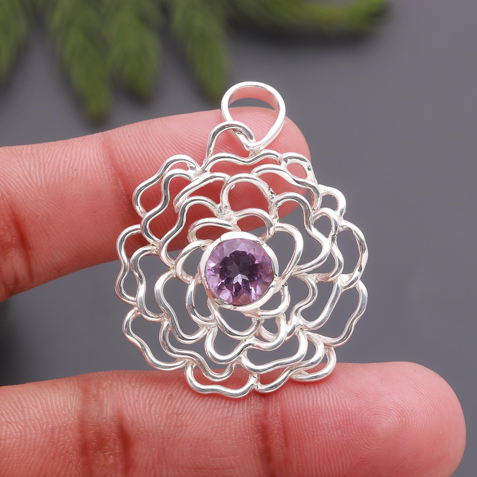 925 Silver Amethyst Flower Pendant