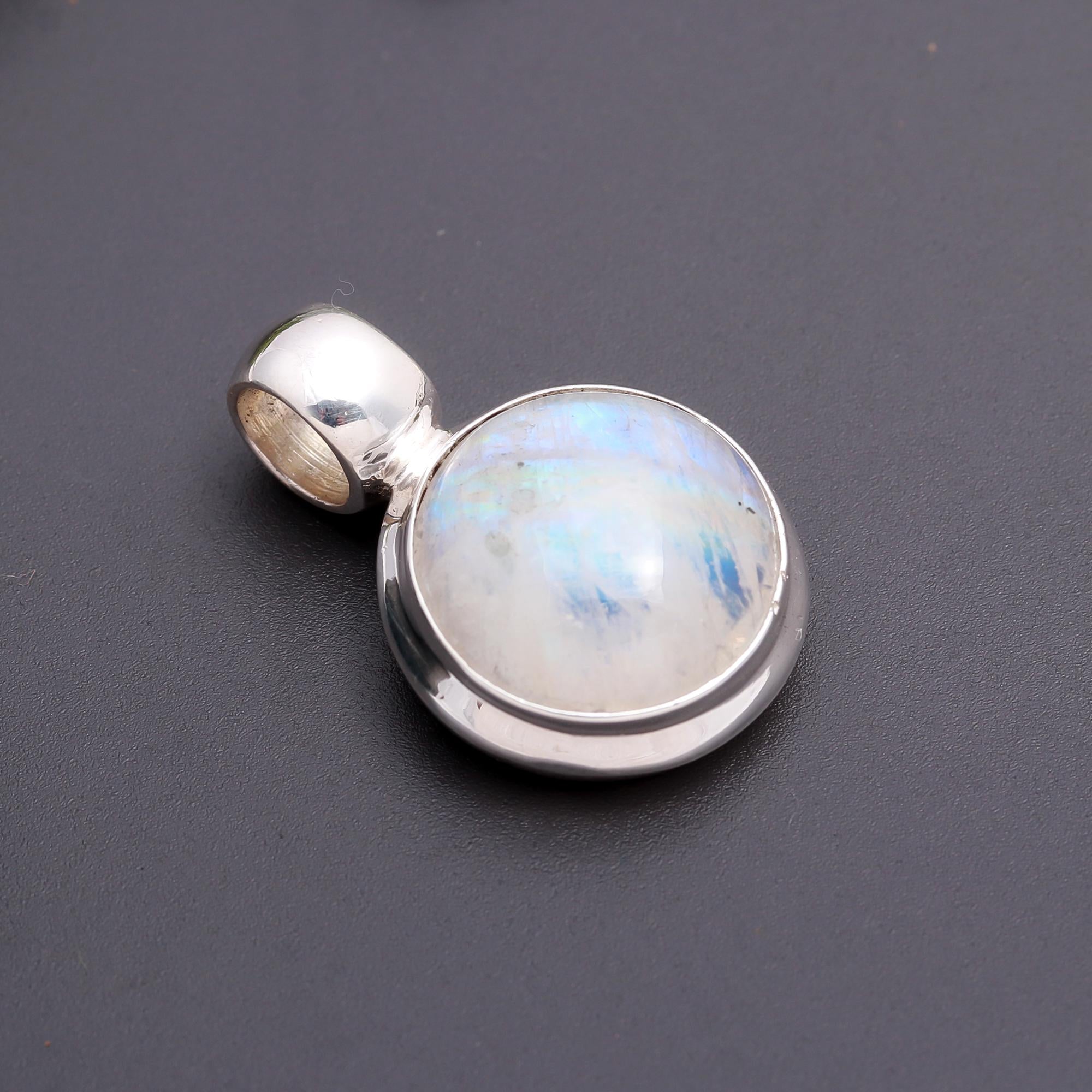 925 Silver Rainbow Moonstone Pendant