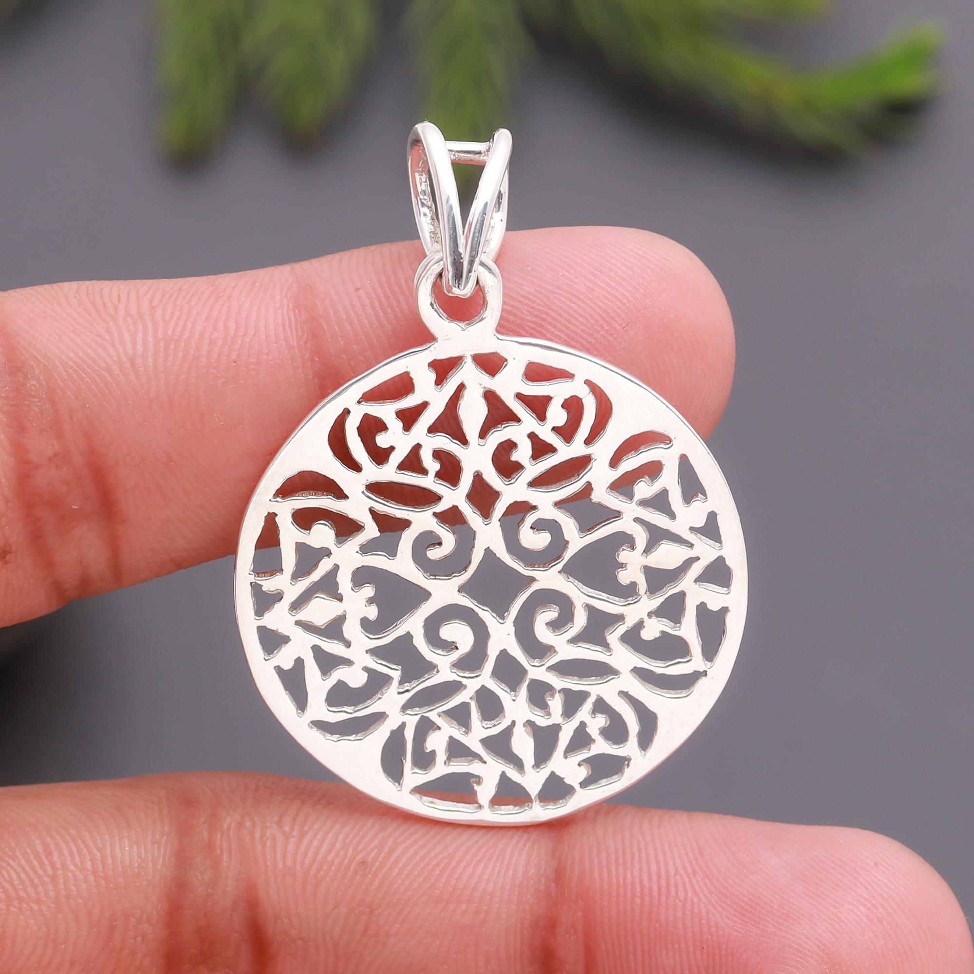 925 Silver Round Filigree Pendant