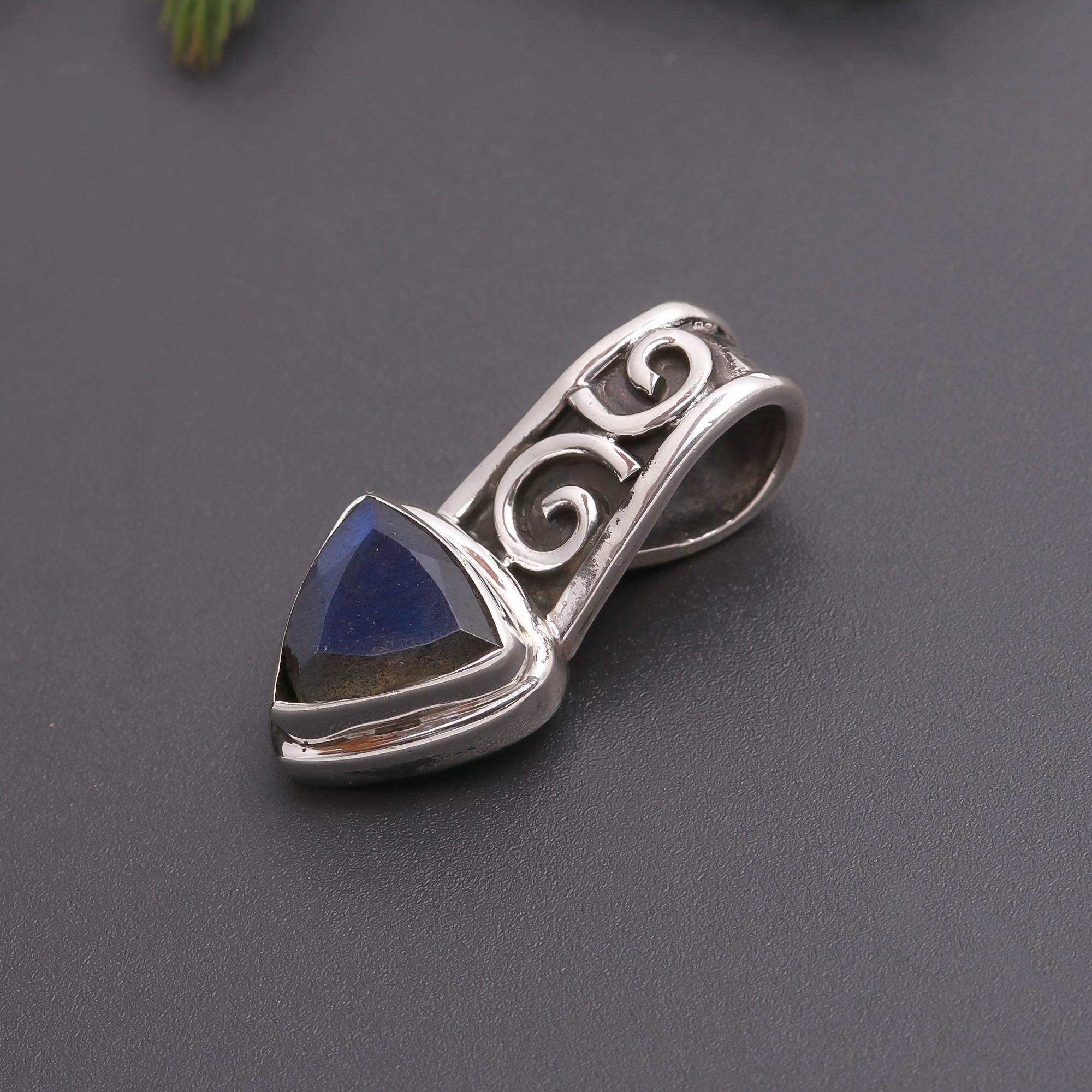 925 Silver Labradorite Pendant