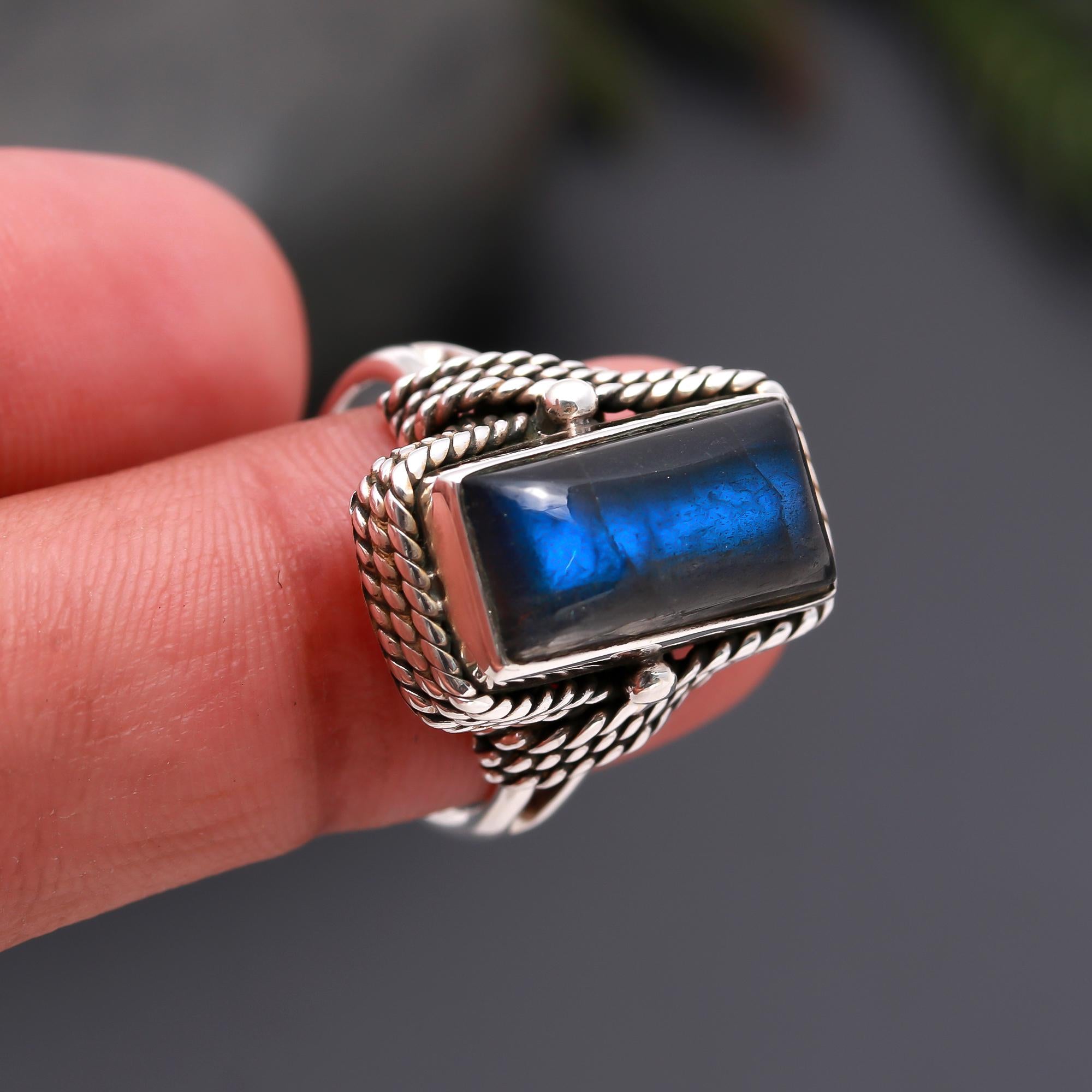 925 Silver Labradorite Ring