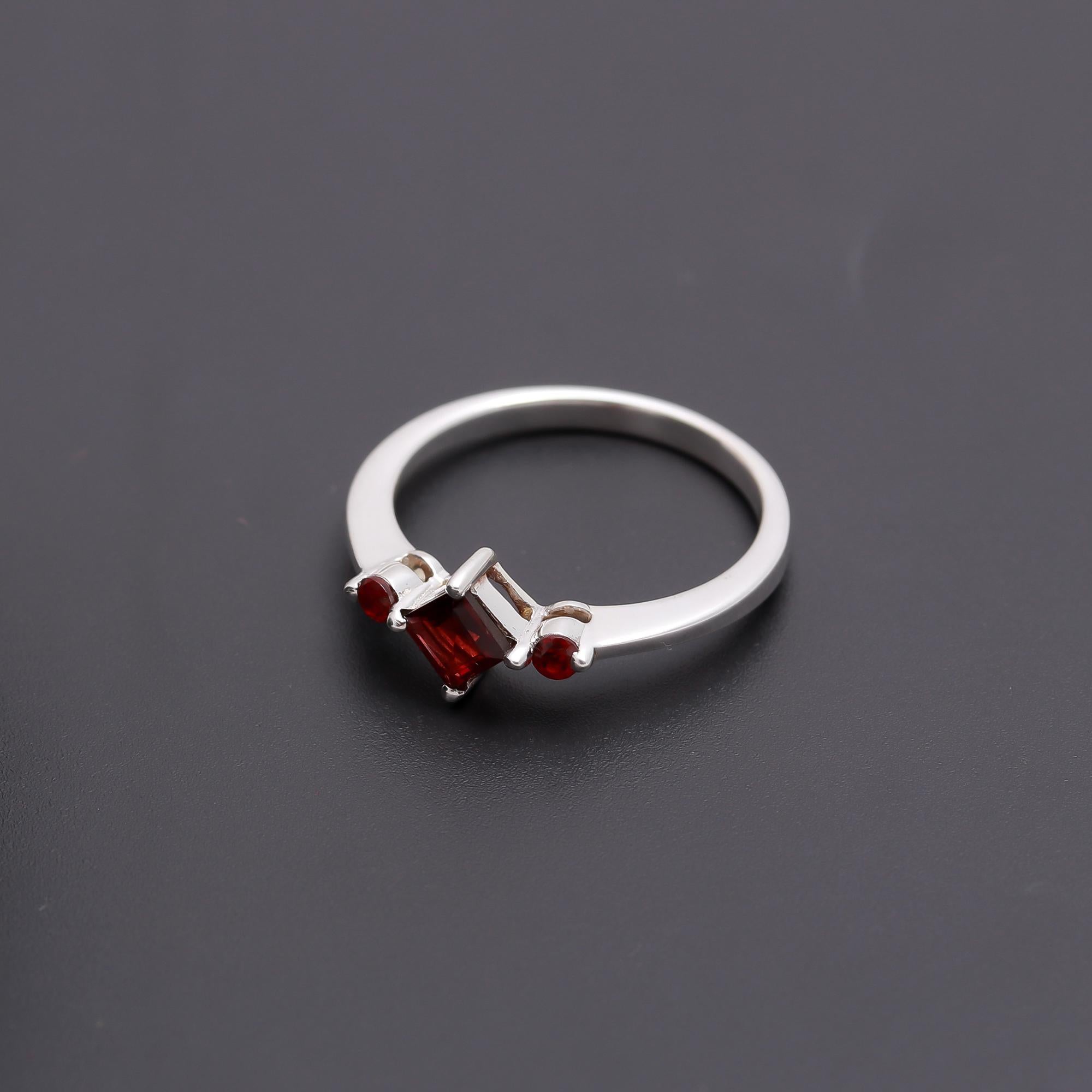 925 Silver Square Garnet Ring