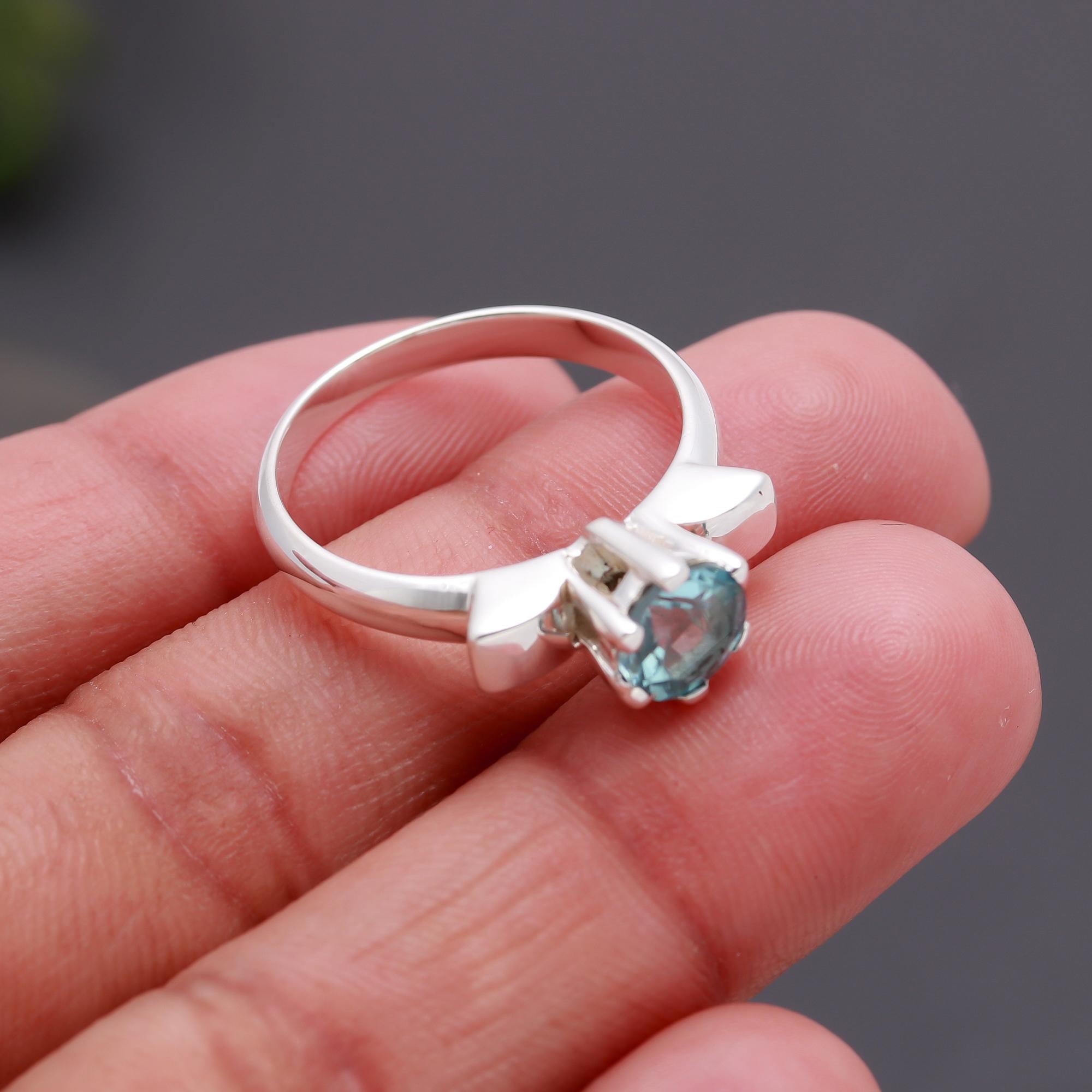 925 Silver Classic Aquamarine Solitaire Ring